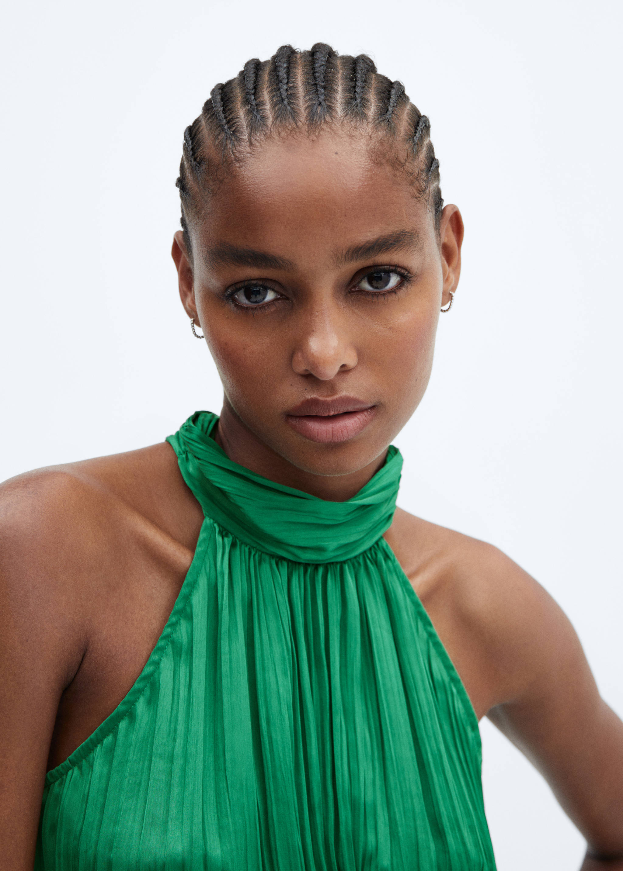 Halter-neck pleated top - Details of the article 1