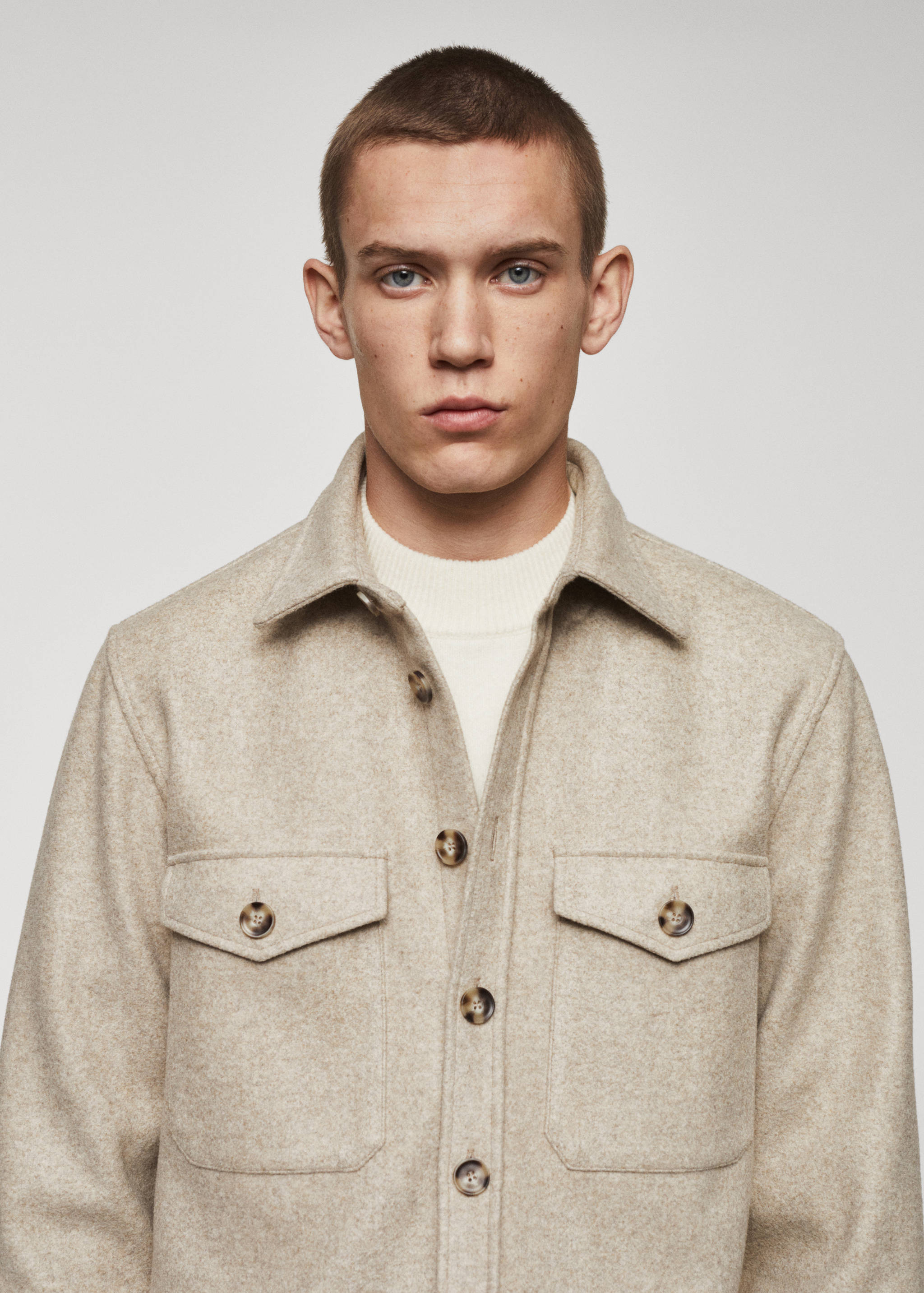 Flannel overshirt with pockets - Details of the article 1