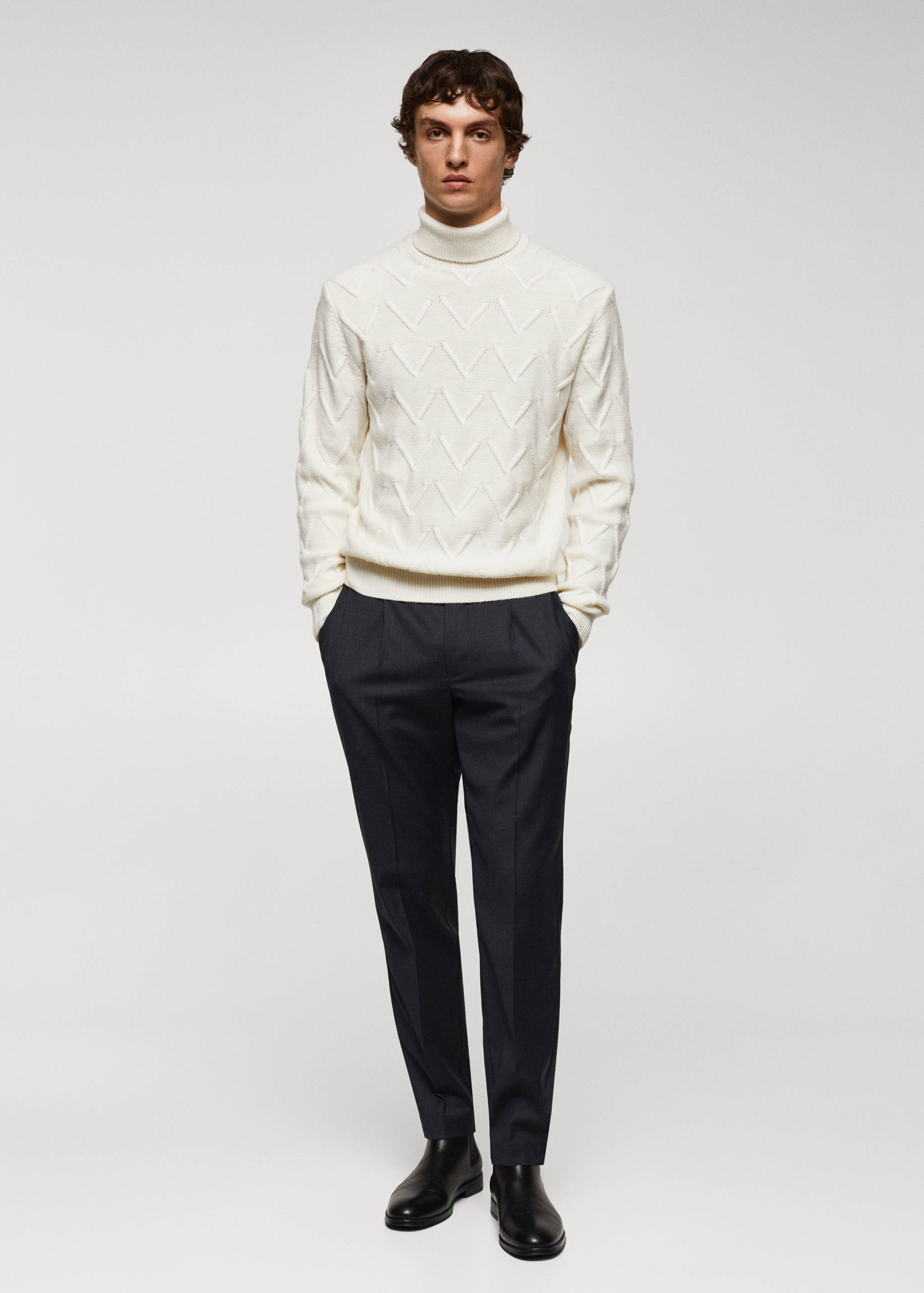 Structured wool sweater - General plane