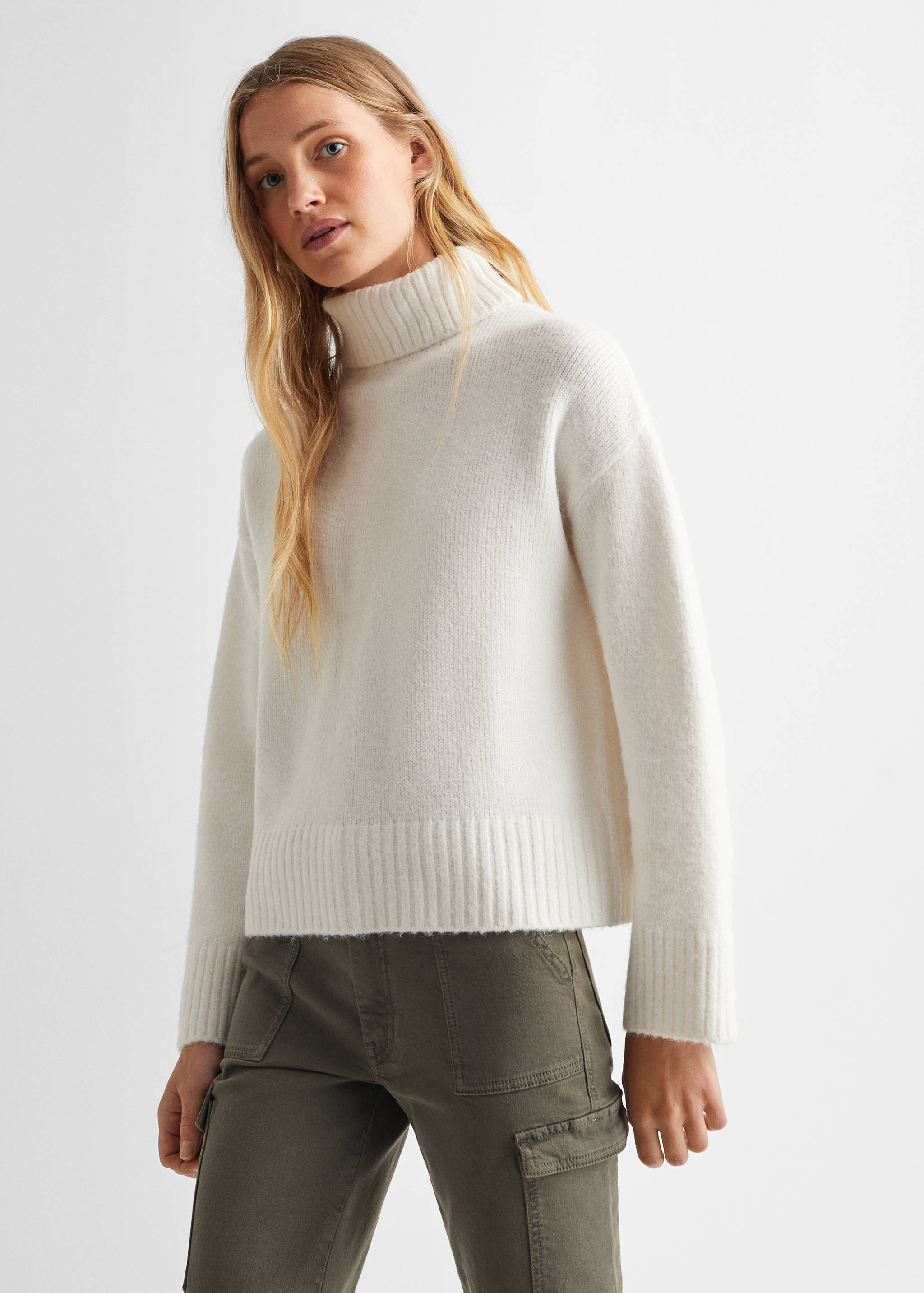 Jersey punto cuello alto - Plano medio