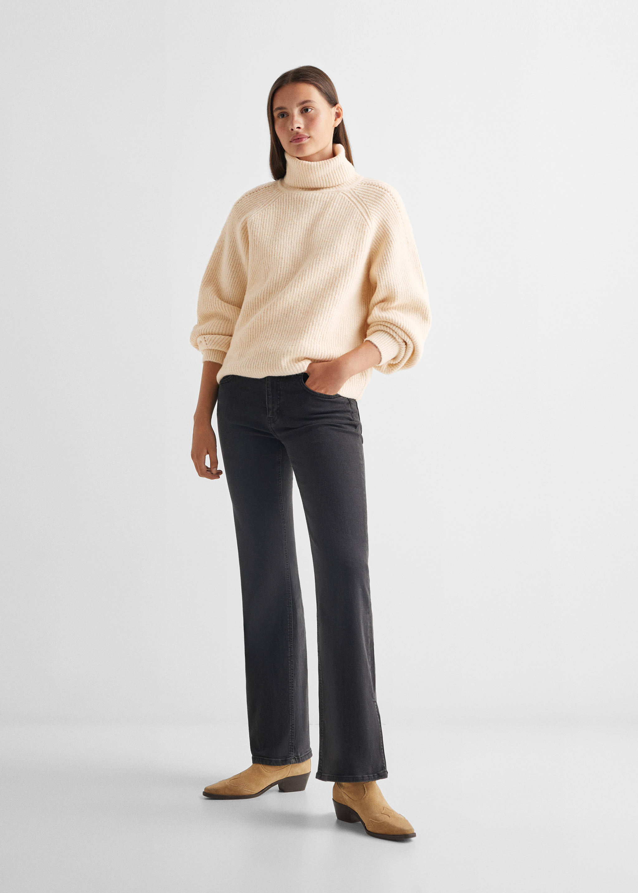 Wool-blend knit sweater - General plane