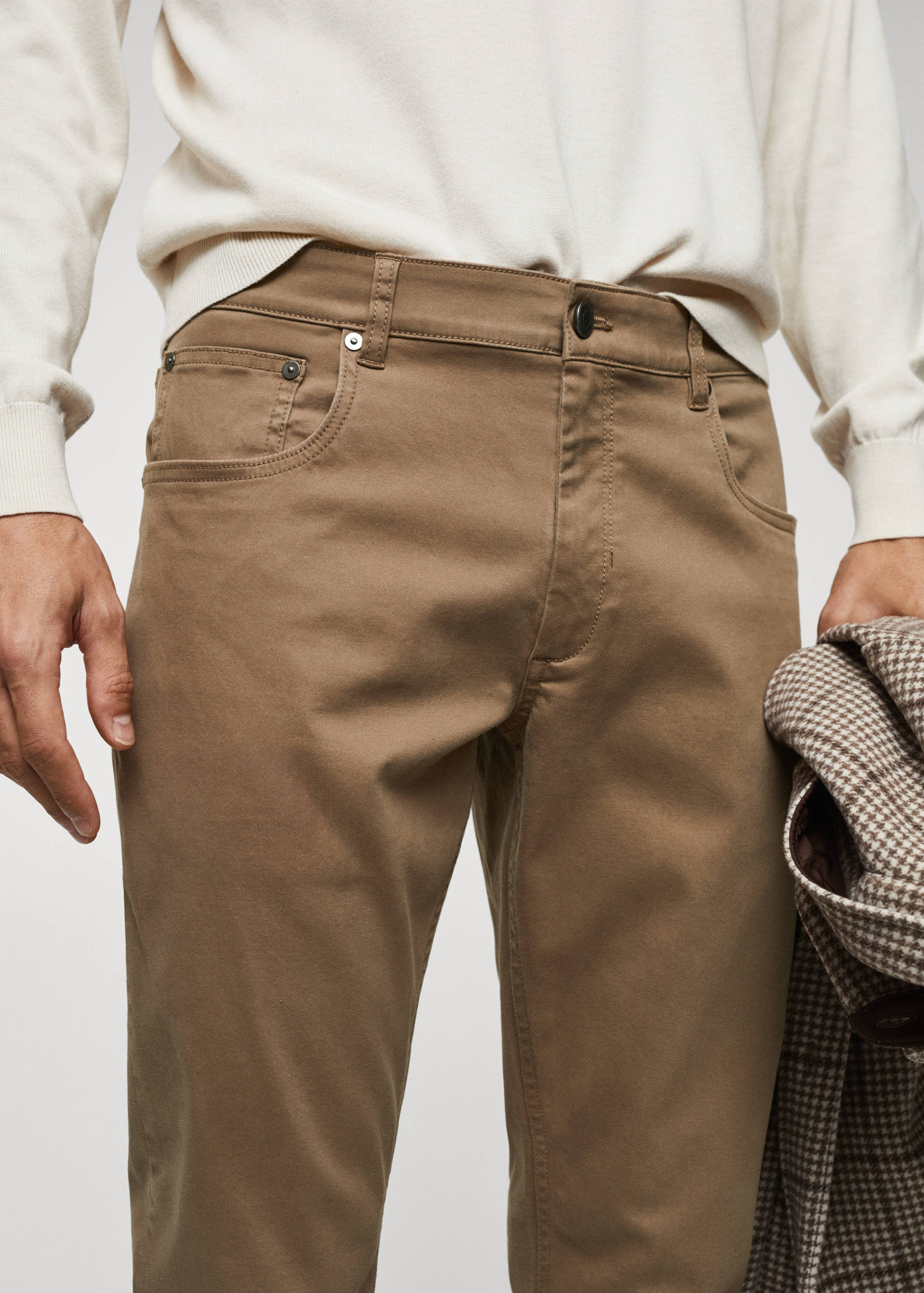 Slim-fit stretch cotton trousers - Details of the article 1