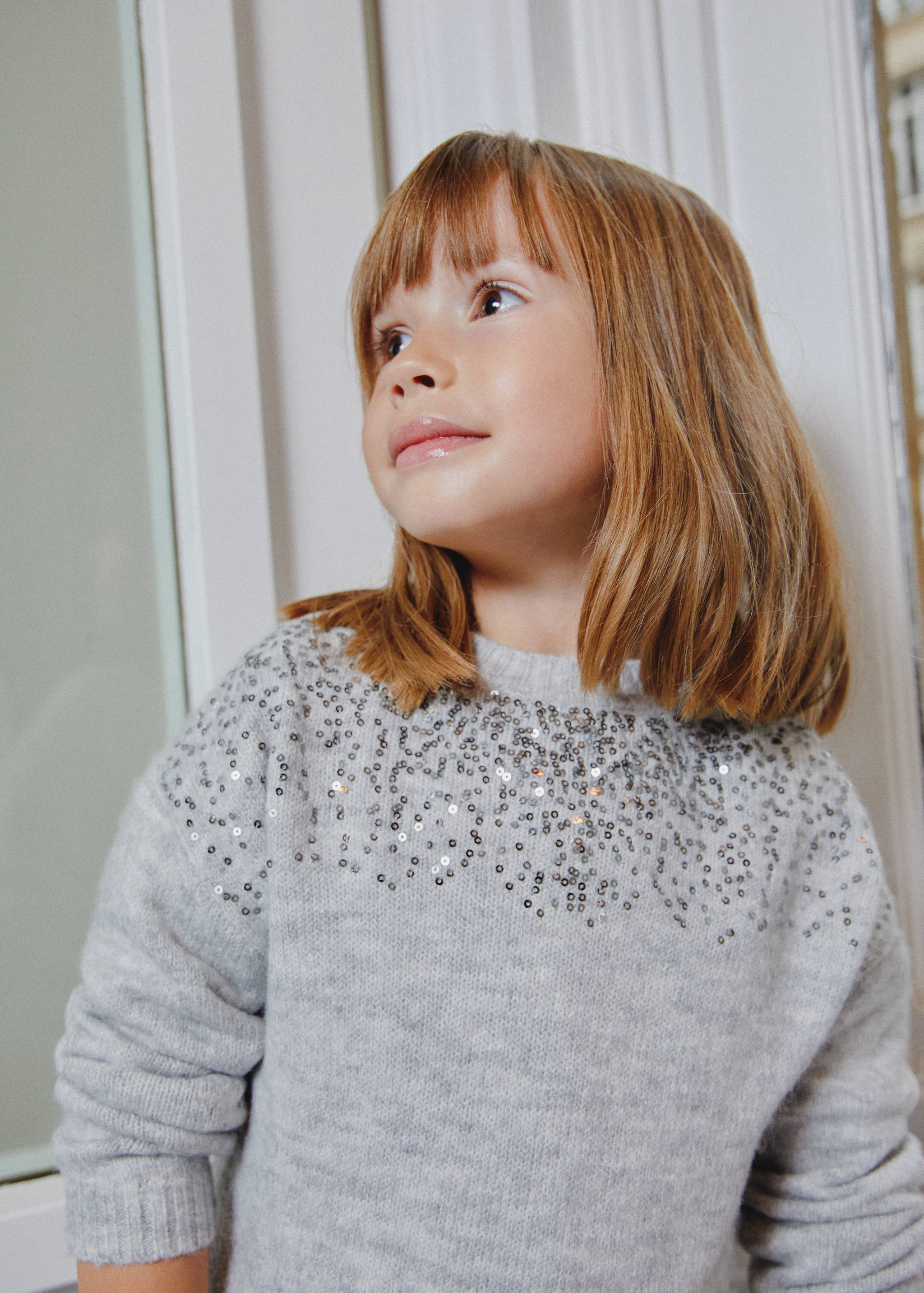Sequin sweater - Details of the article 5