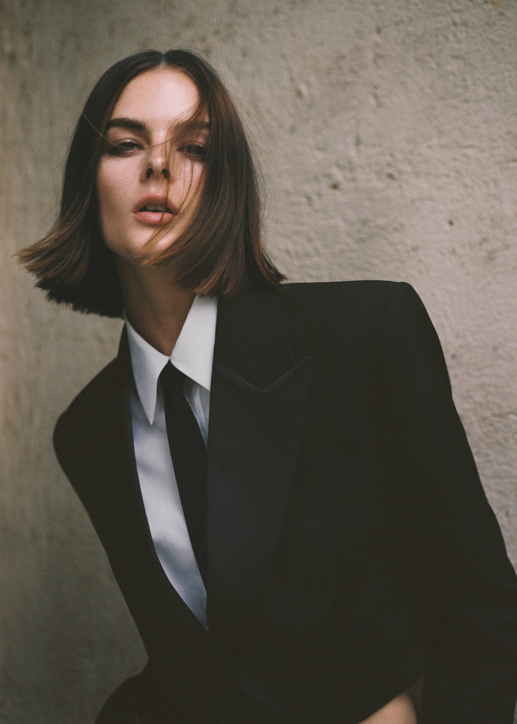 Укороченный пиджак с атласными деталями - Деталь изделия 7