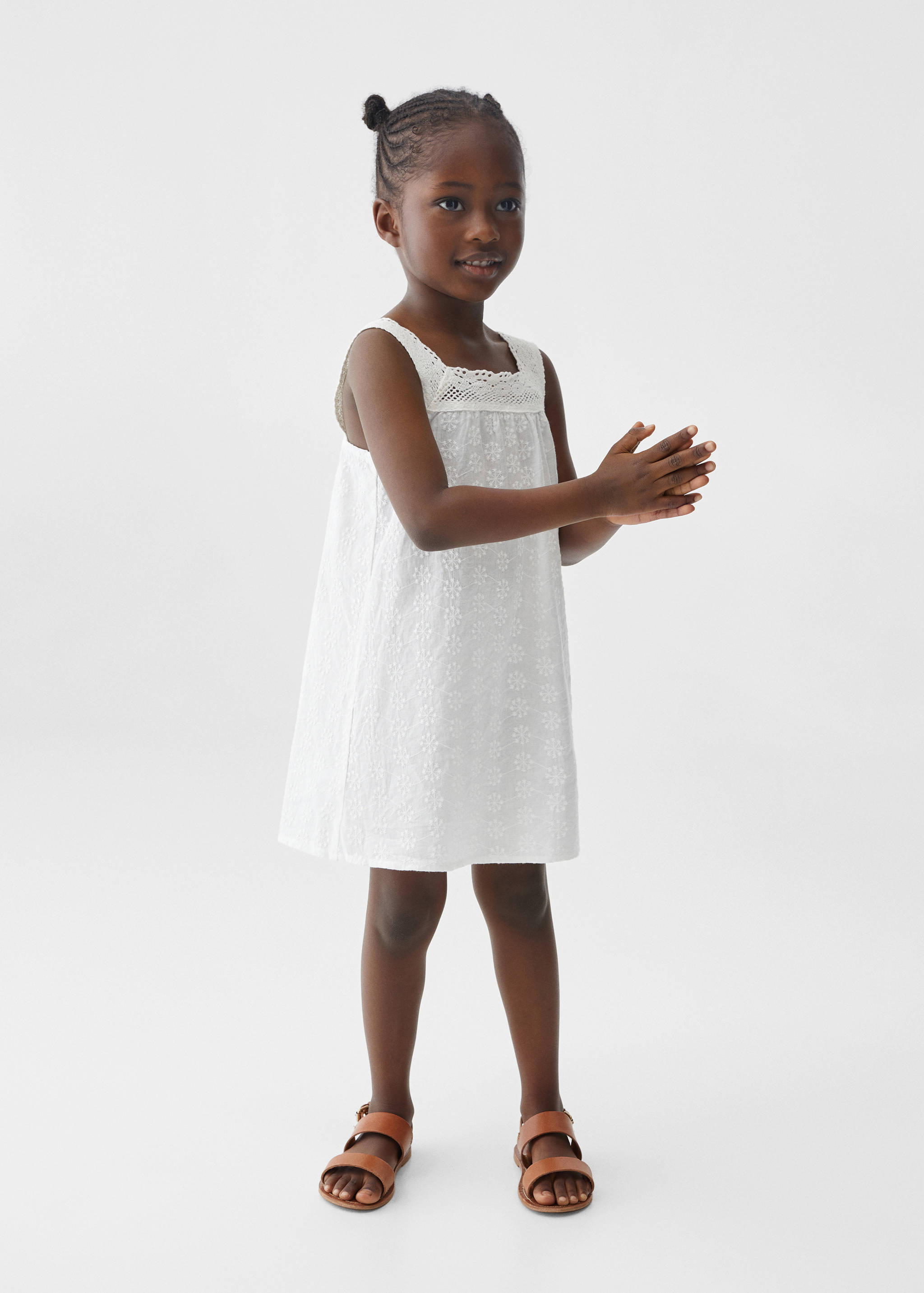 Embroidered cotton dress - General plane