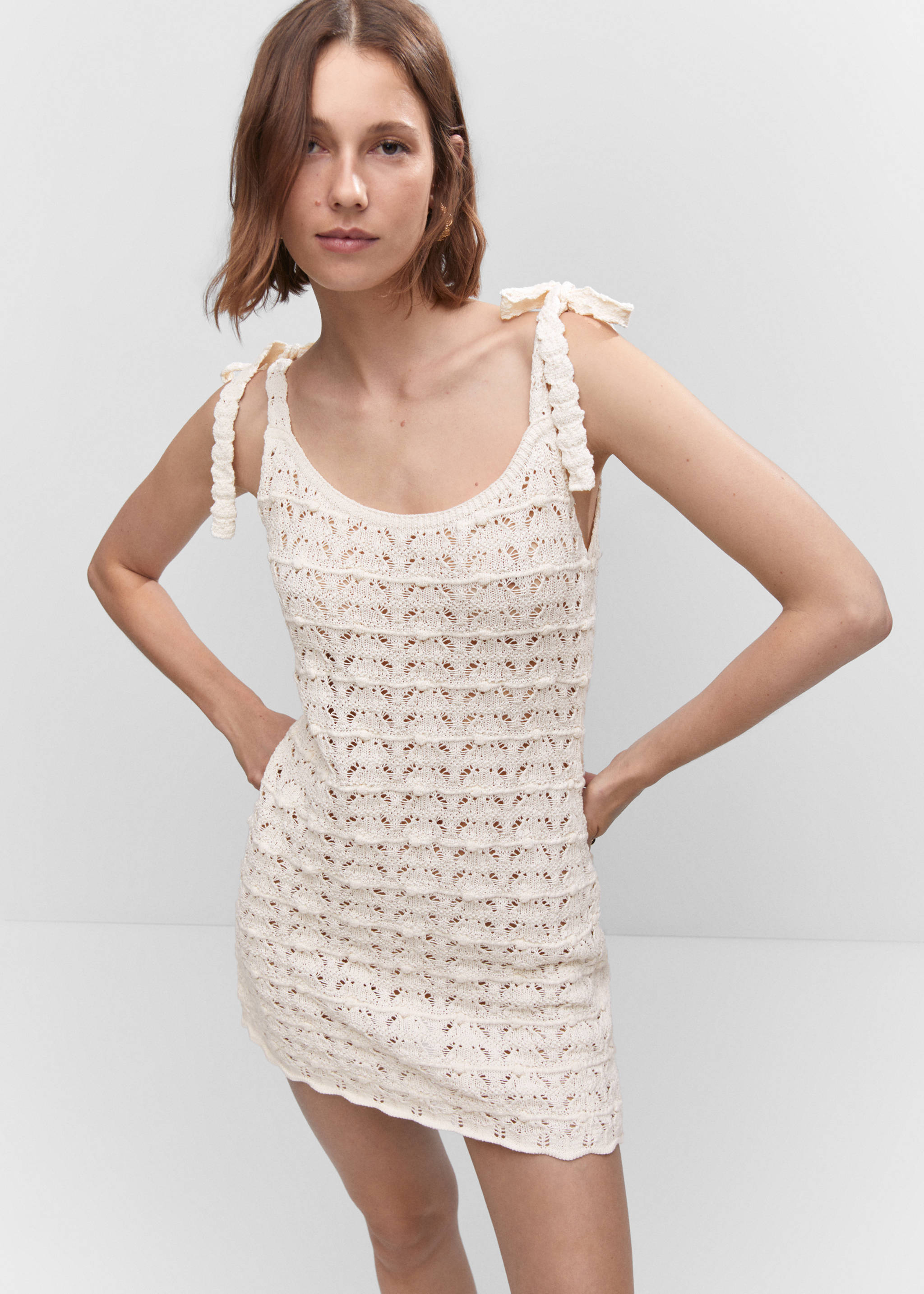 Crochet dress with ties - Medium plane