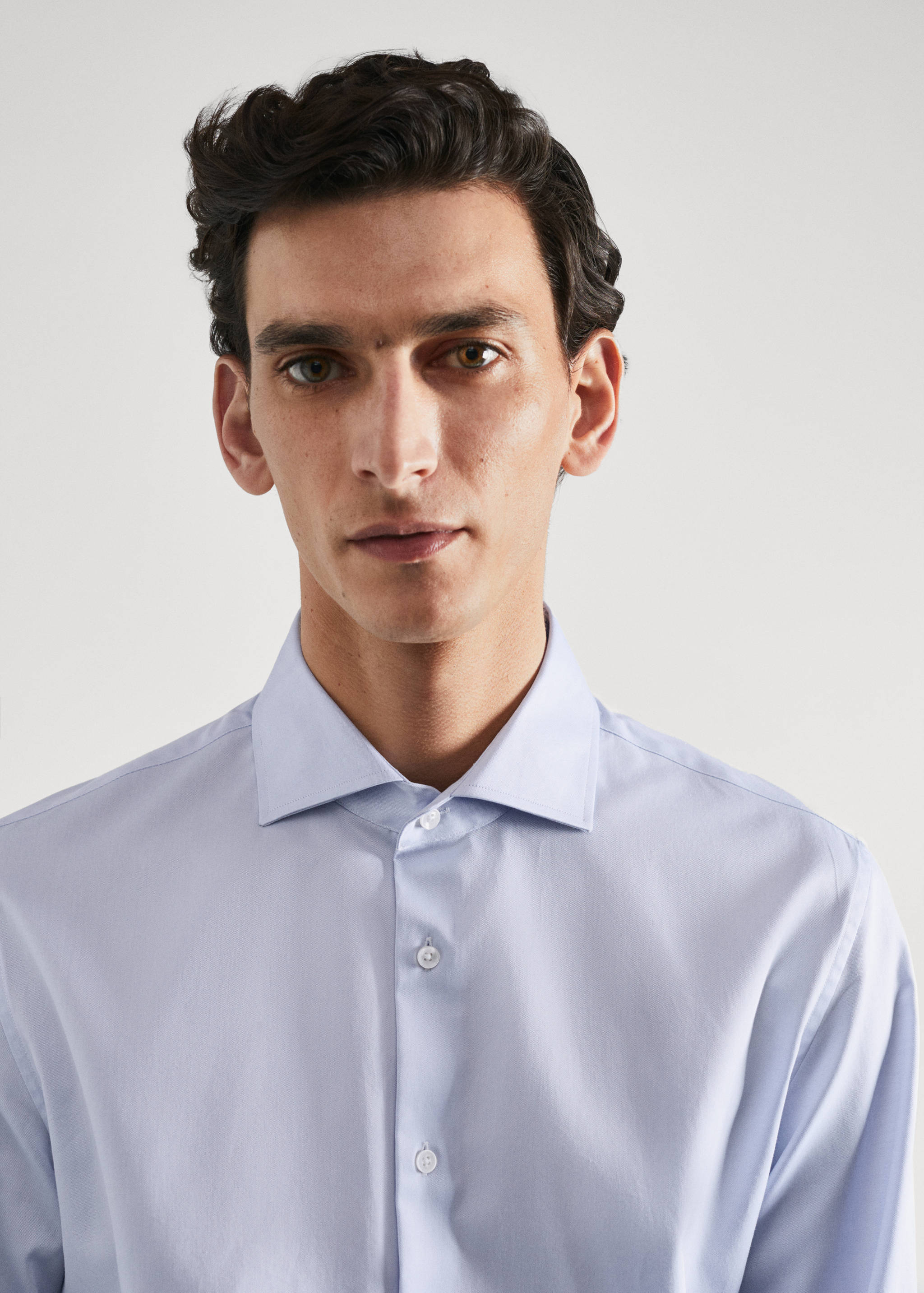 Chemise costume regular-fit tissu twill boutons de manchette - Détail de l'article 1