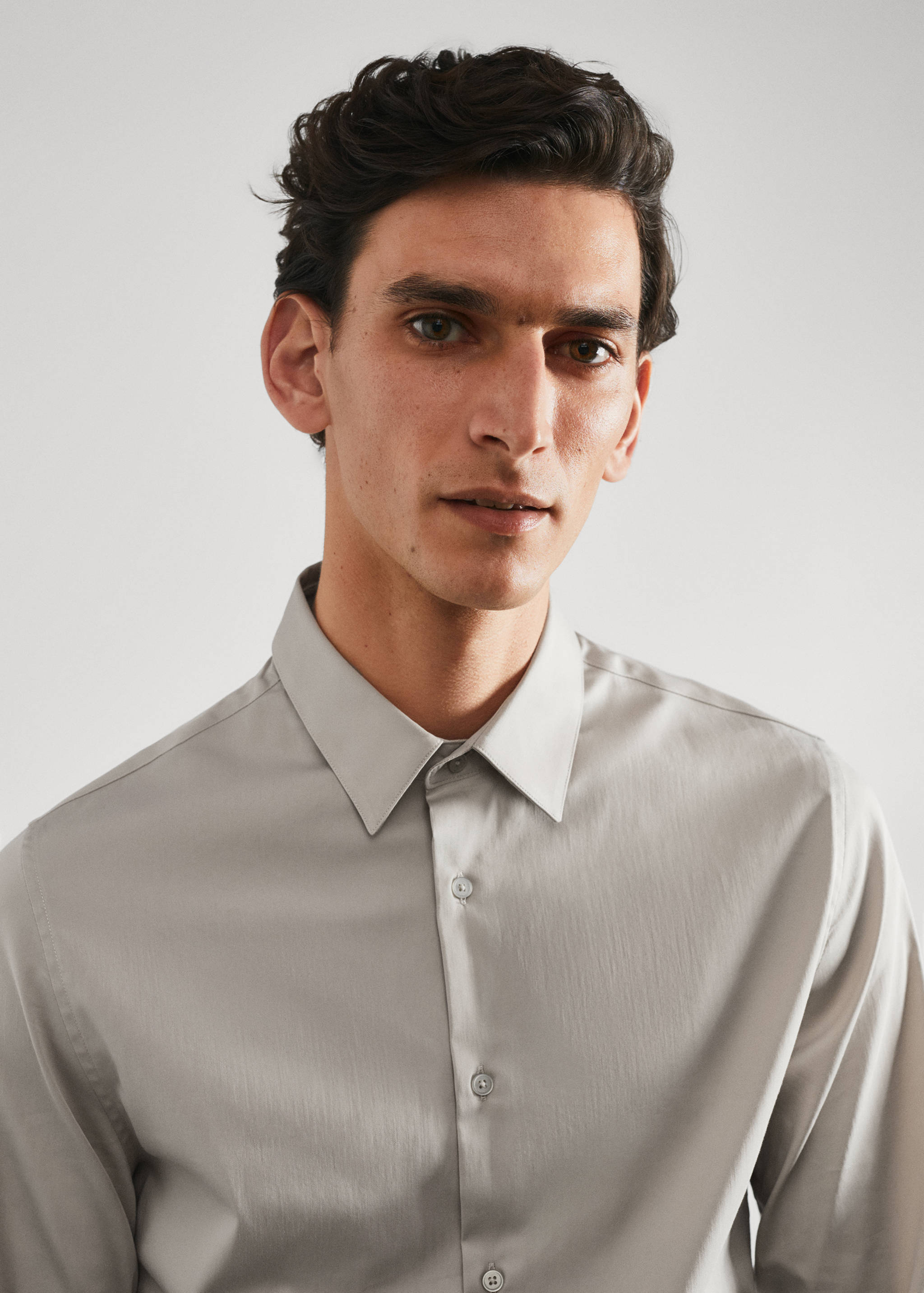 Super slim-fit poplin suit shirt - Details of the article 1