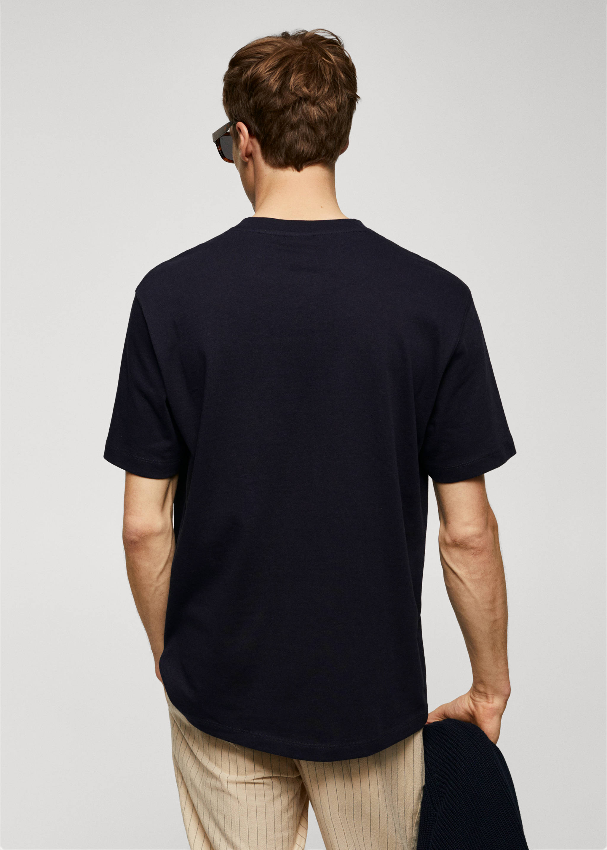 Basic 100% cotton relaxed-fit t-shirt - Reverse of the article