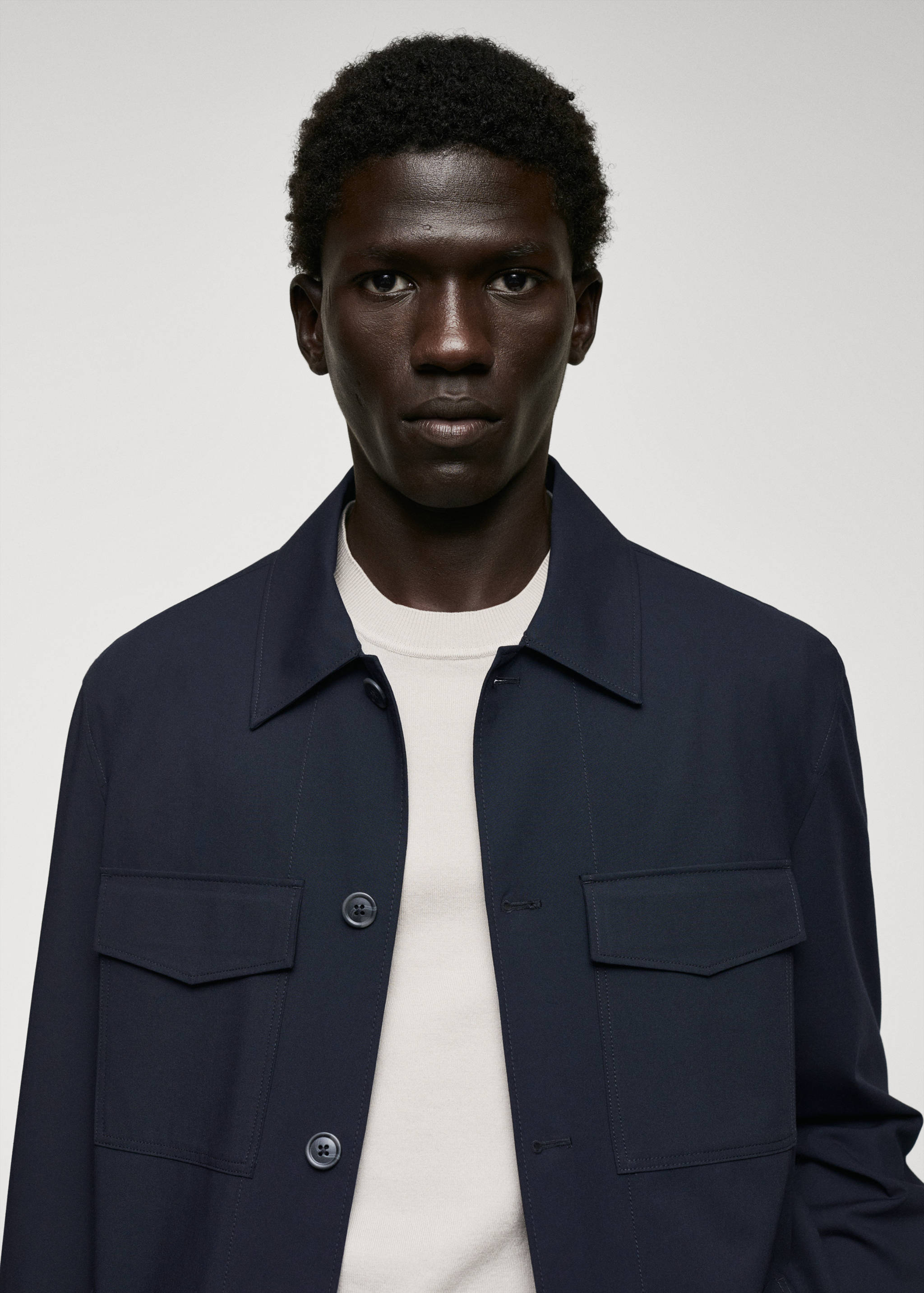 Lightweight pocket jacket - Details of the article 1