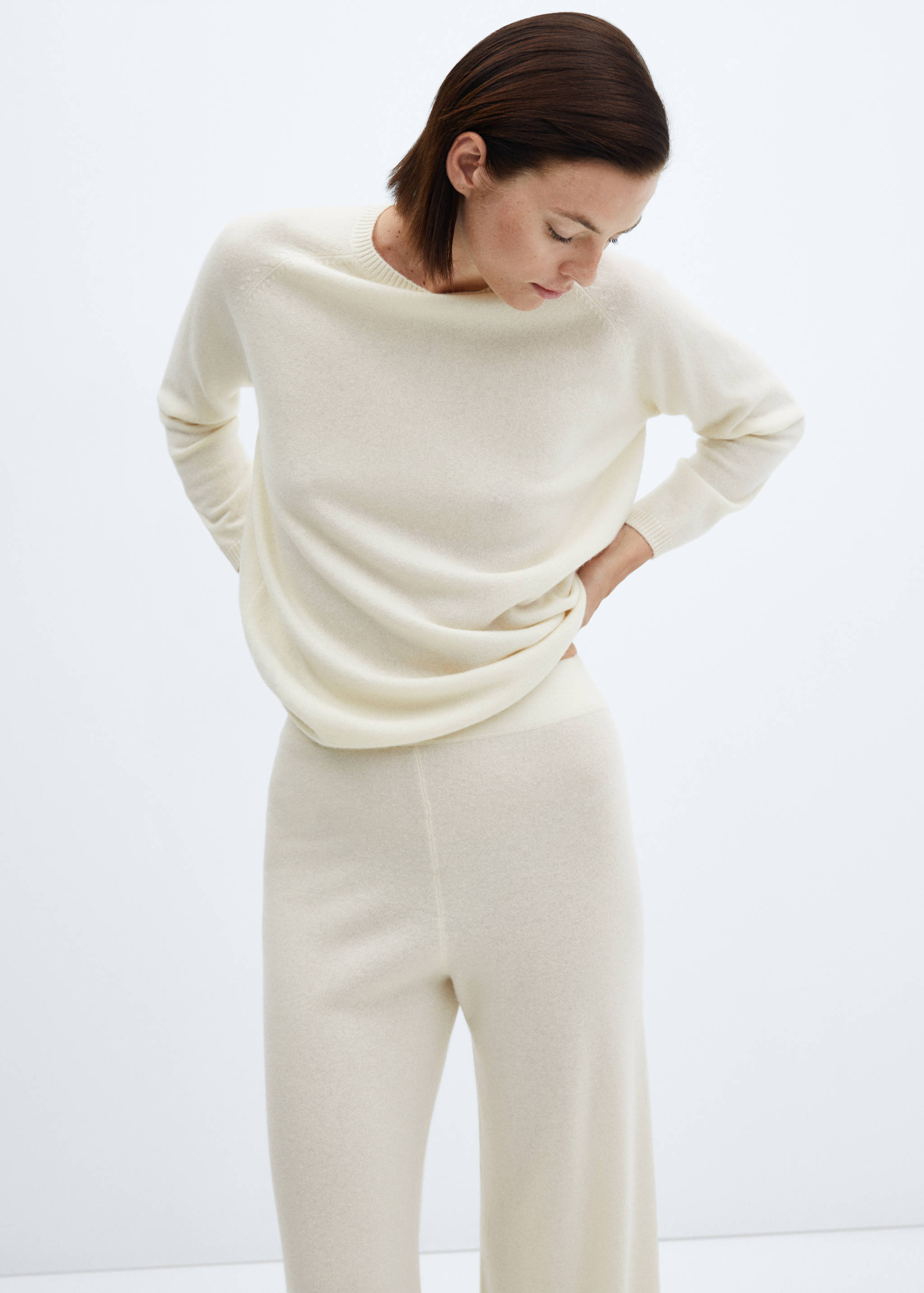 100% cashmere pants - Details of the article 1