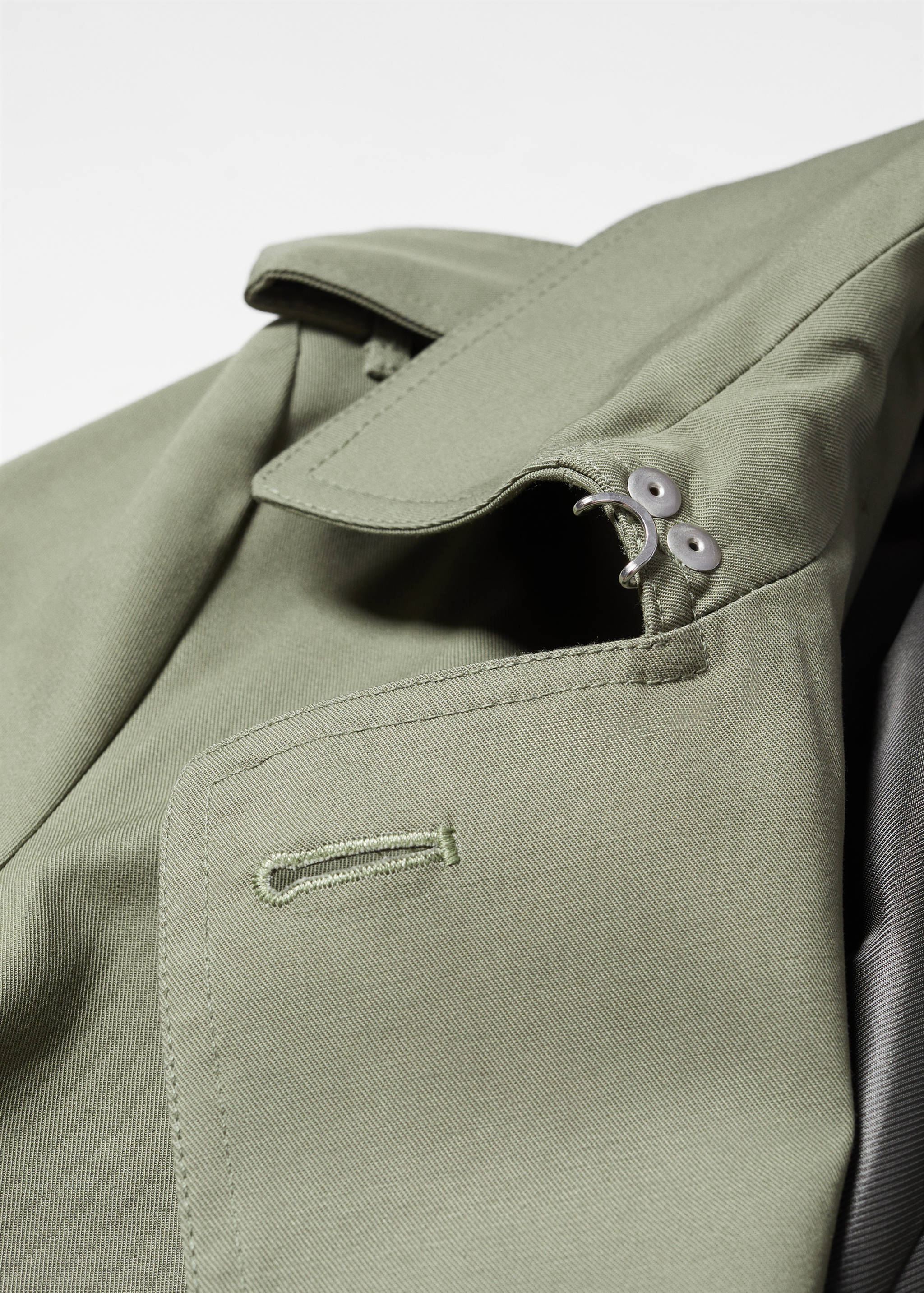 Classic trench coat with belt - Details of the article 8
