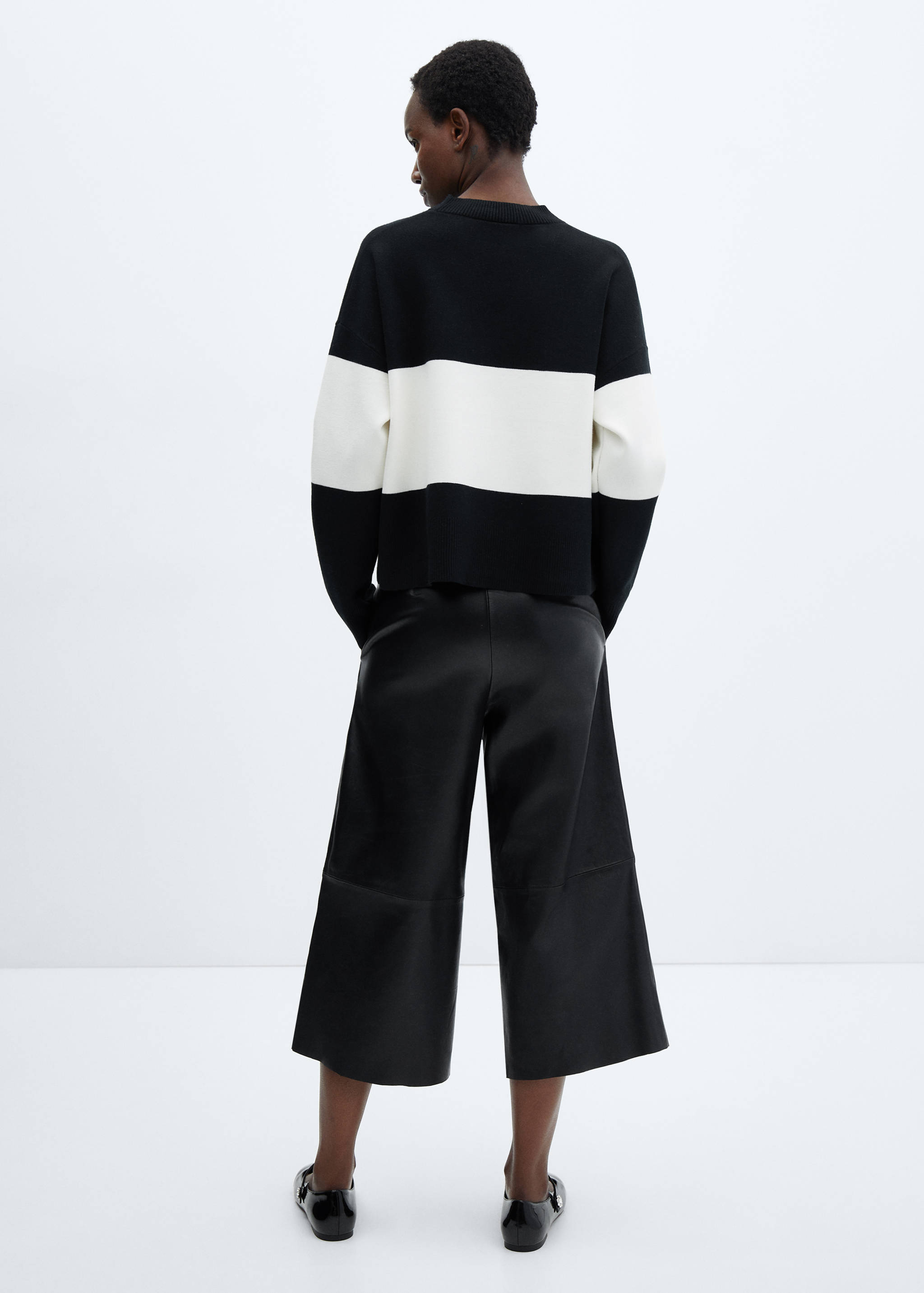 Oversized striped sweater - Reverse of the article