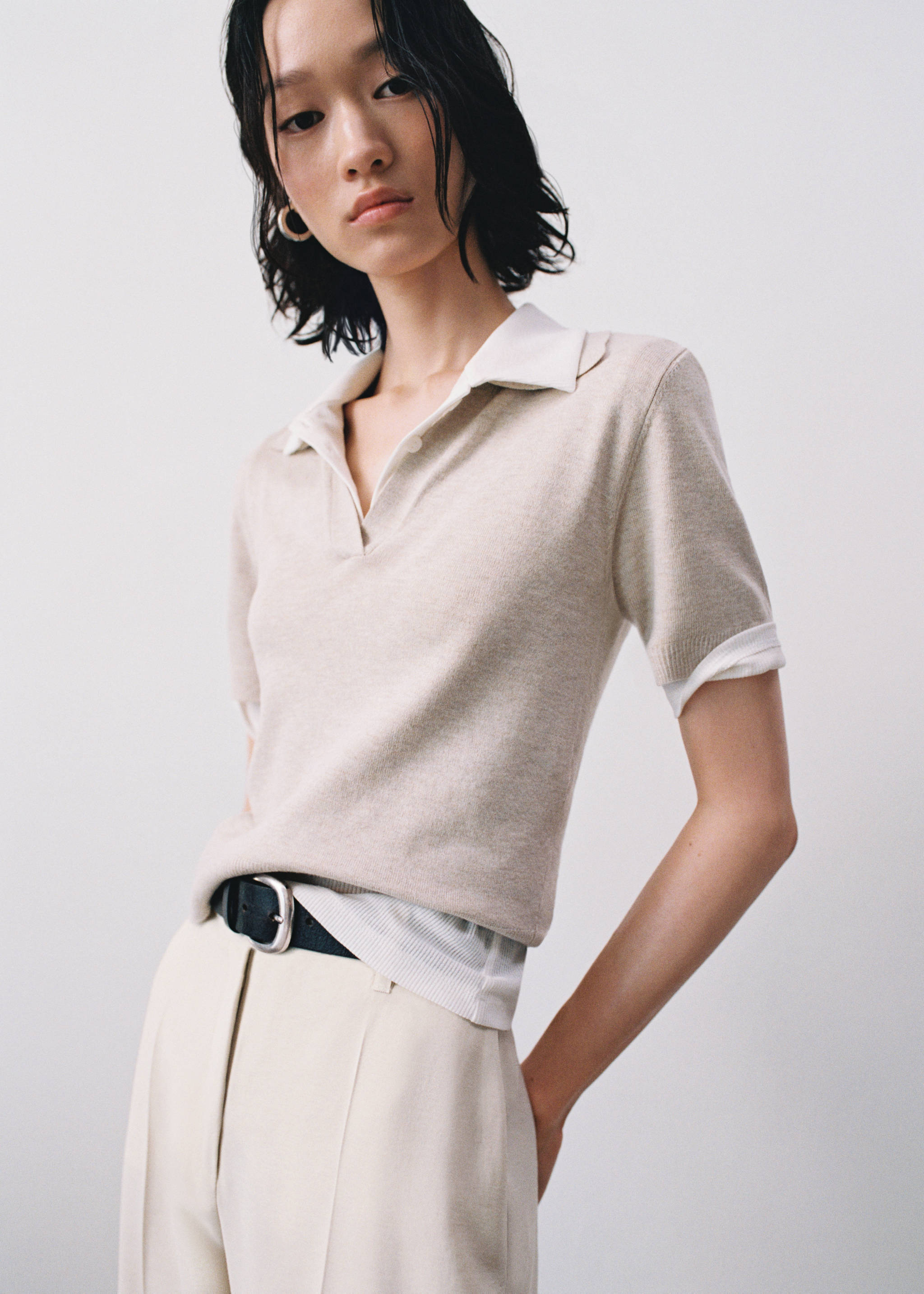 Low-waist wide leg trousers - Details of the article 7