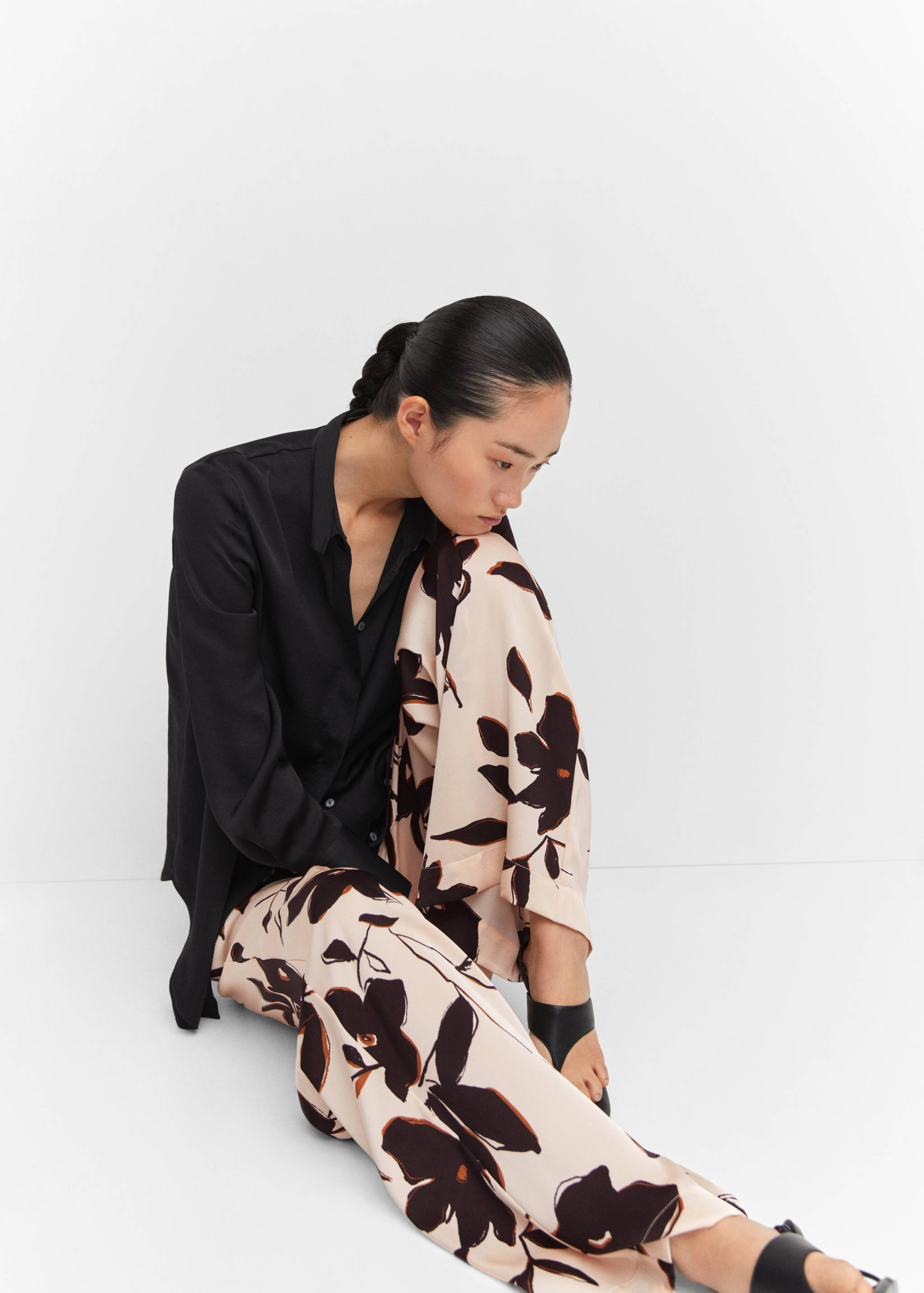 Wide leg printed trousers - Details of the article 2