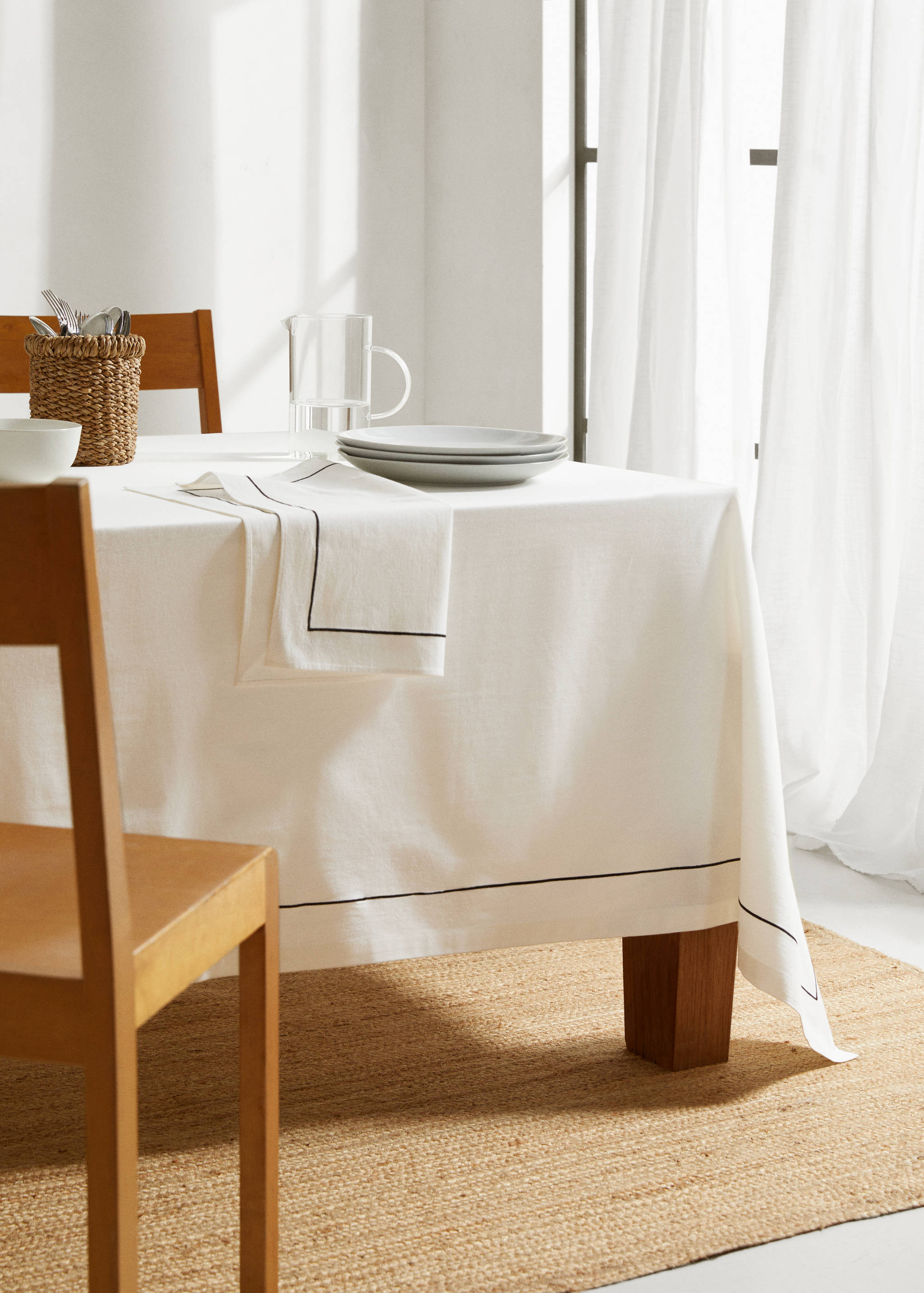 Mantel línea bordada 100% algodón 150x250cm - Plano general