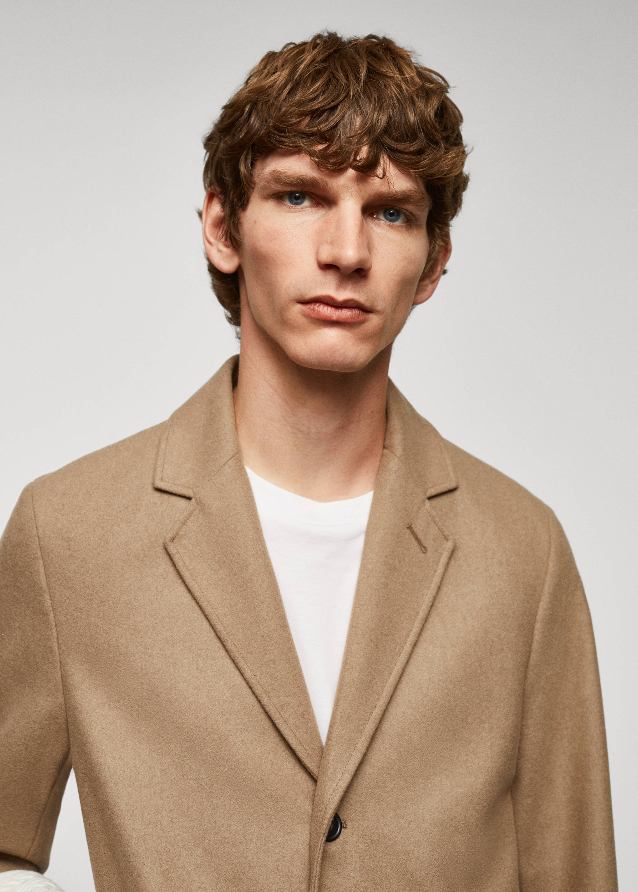 Lightweight recycled wool coat - Details of the article 1