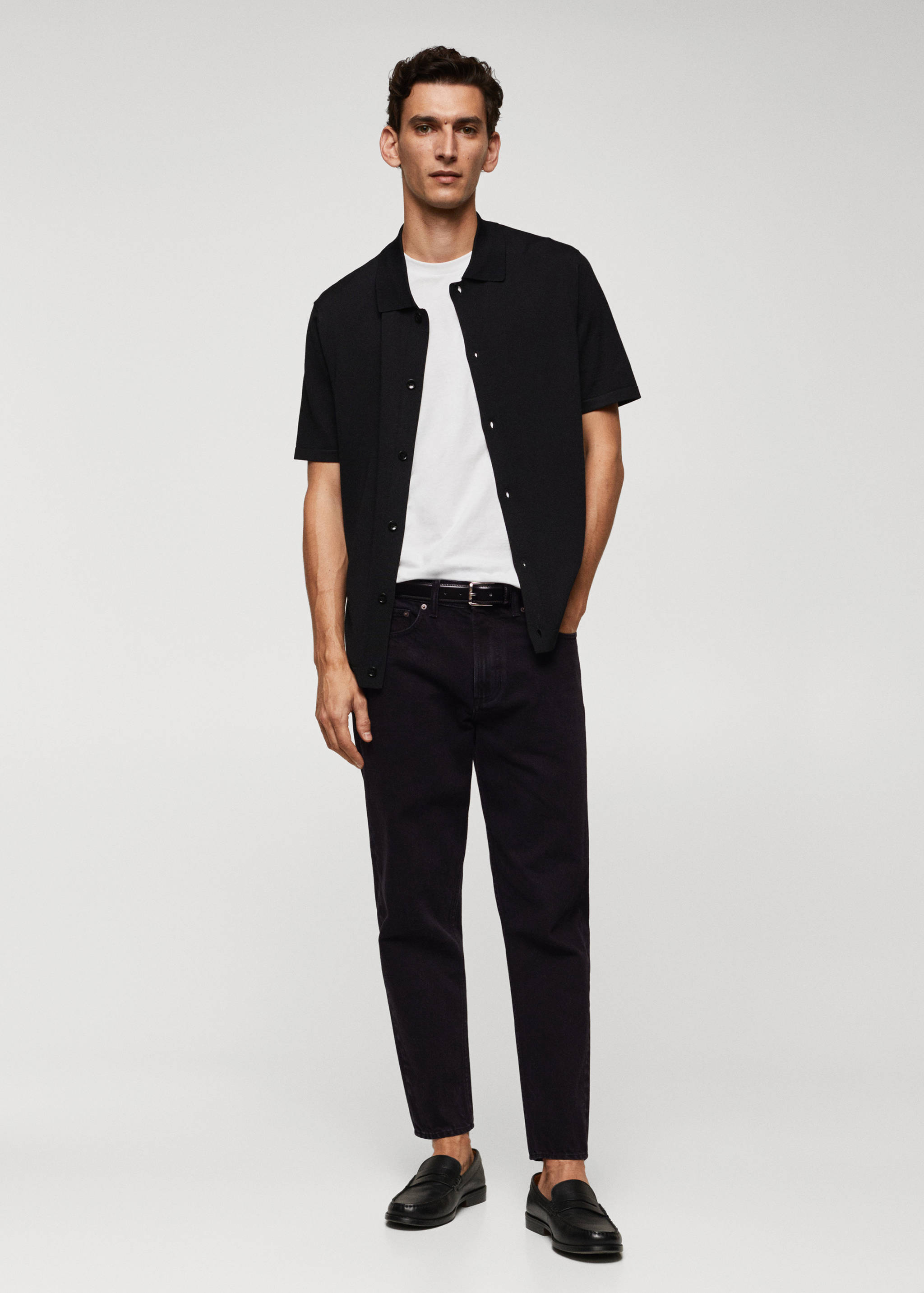 Tapered-fit jeans - General plane