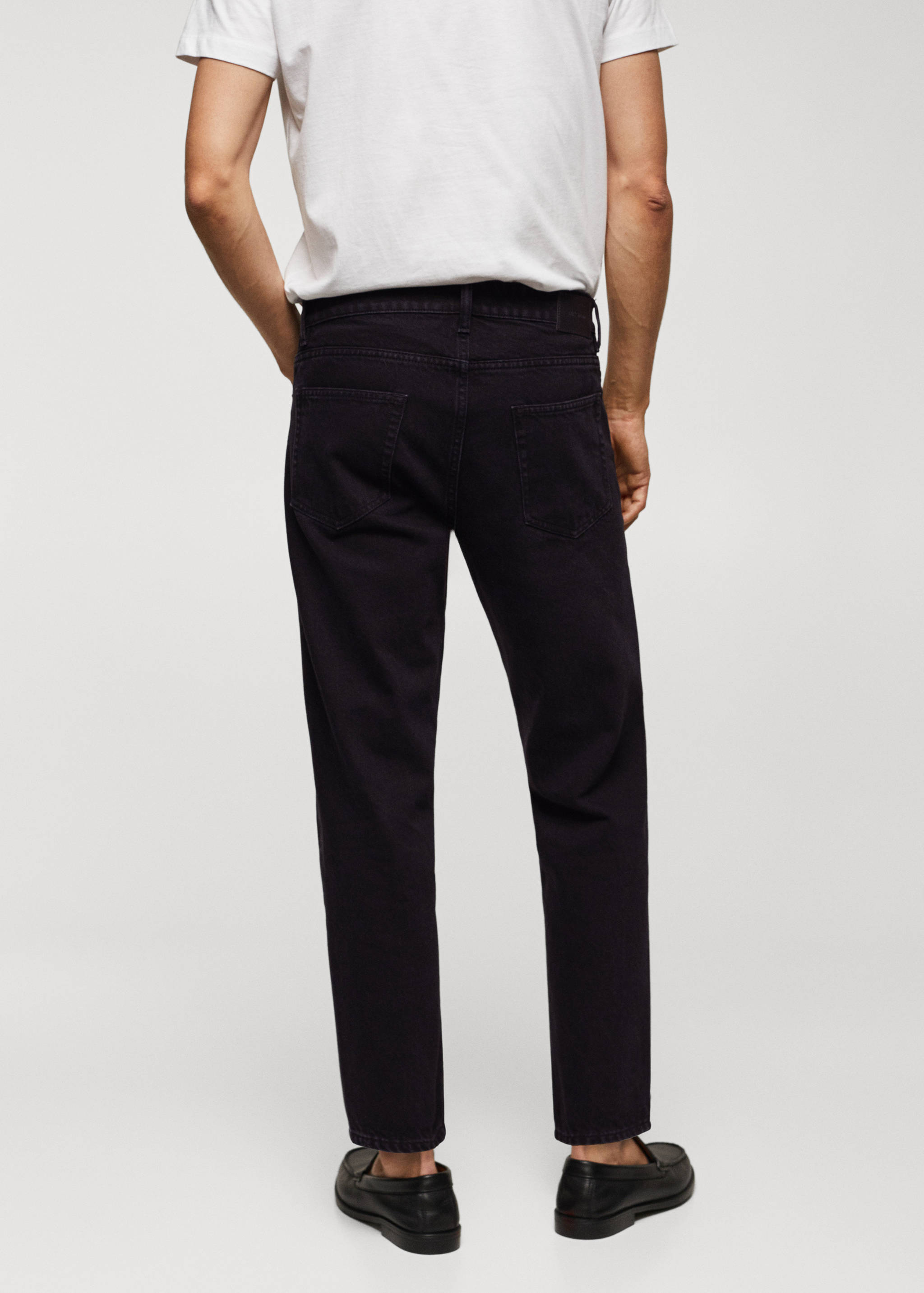 Tapered-fit jeans - Reverse of the article