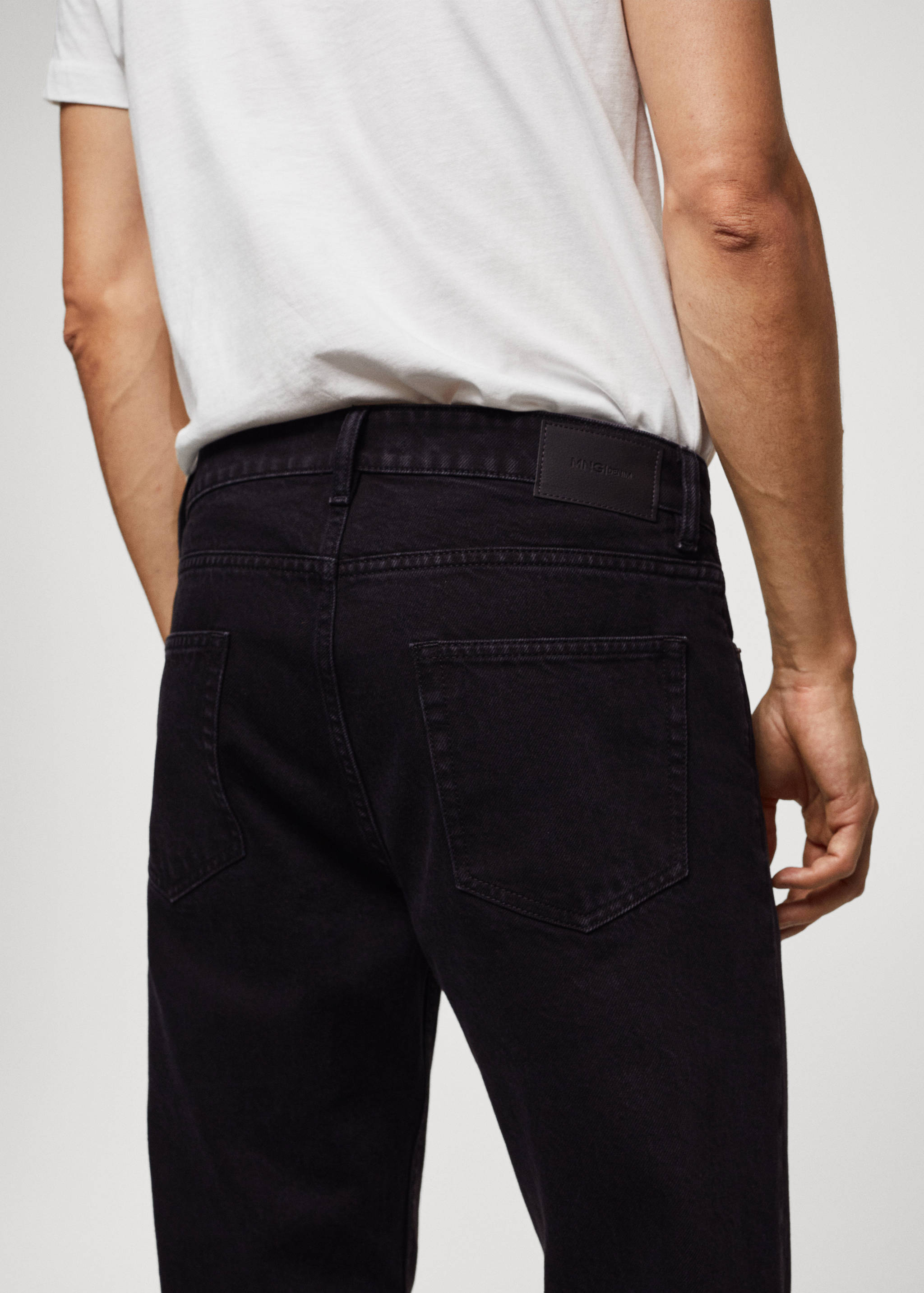 Tapered-fit jeans - Details of the article 4