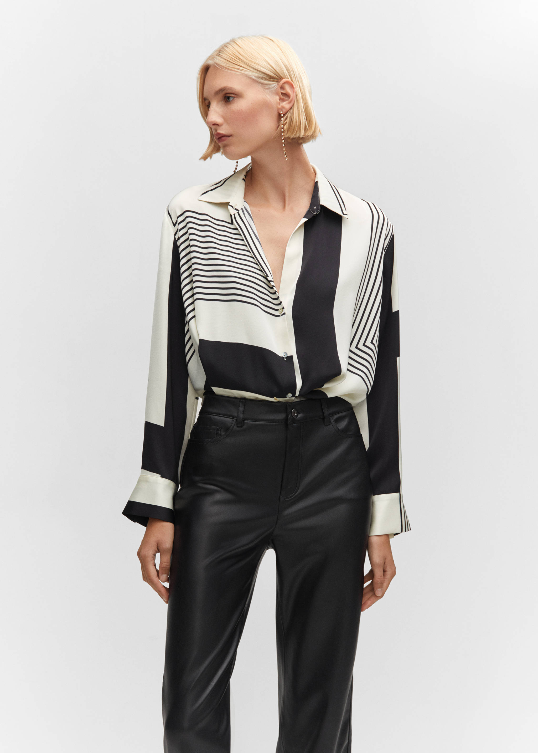 Pantalon droit cuir synthétique - Détail de l'article 1