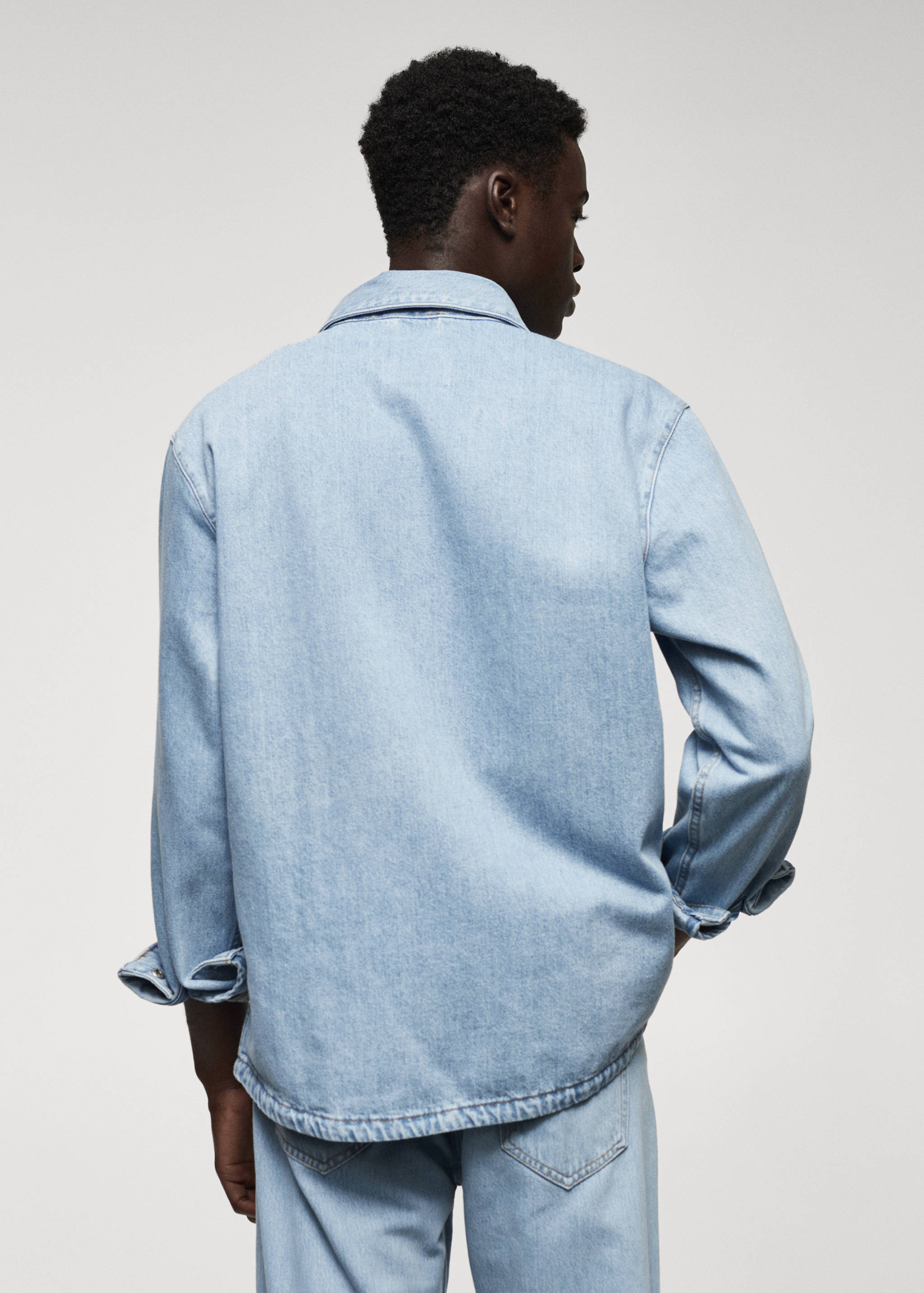 Pocket denim overshirt - Reverse of the article
