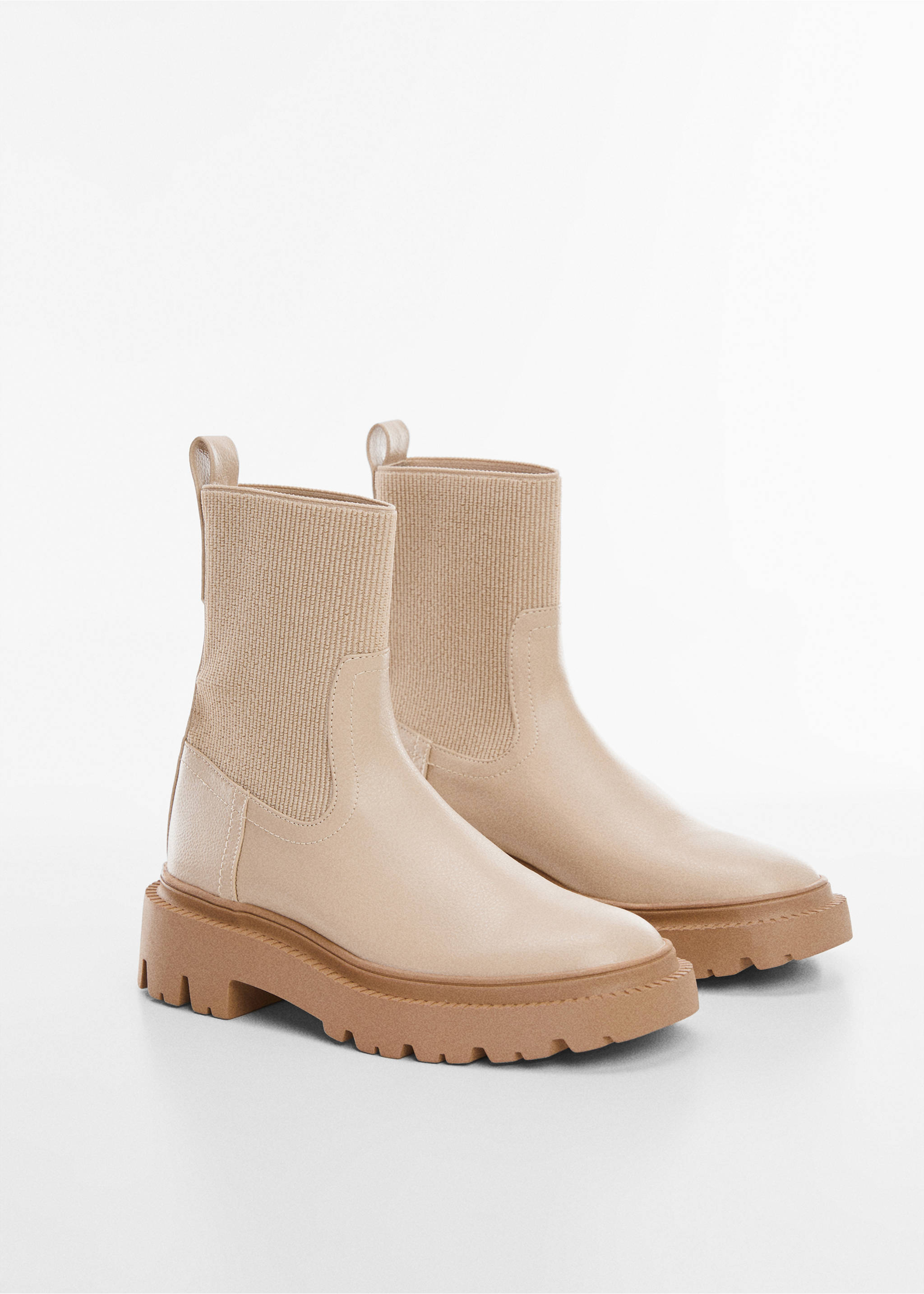 Platform track-sole ankle boots - Medium plane, Ecru. Ref: 57024429-00.