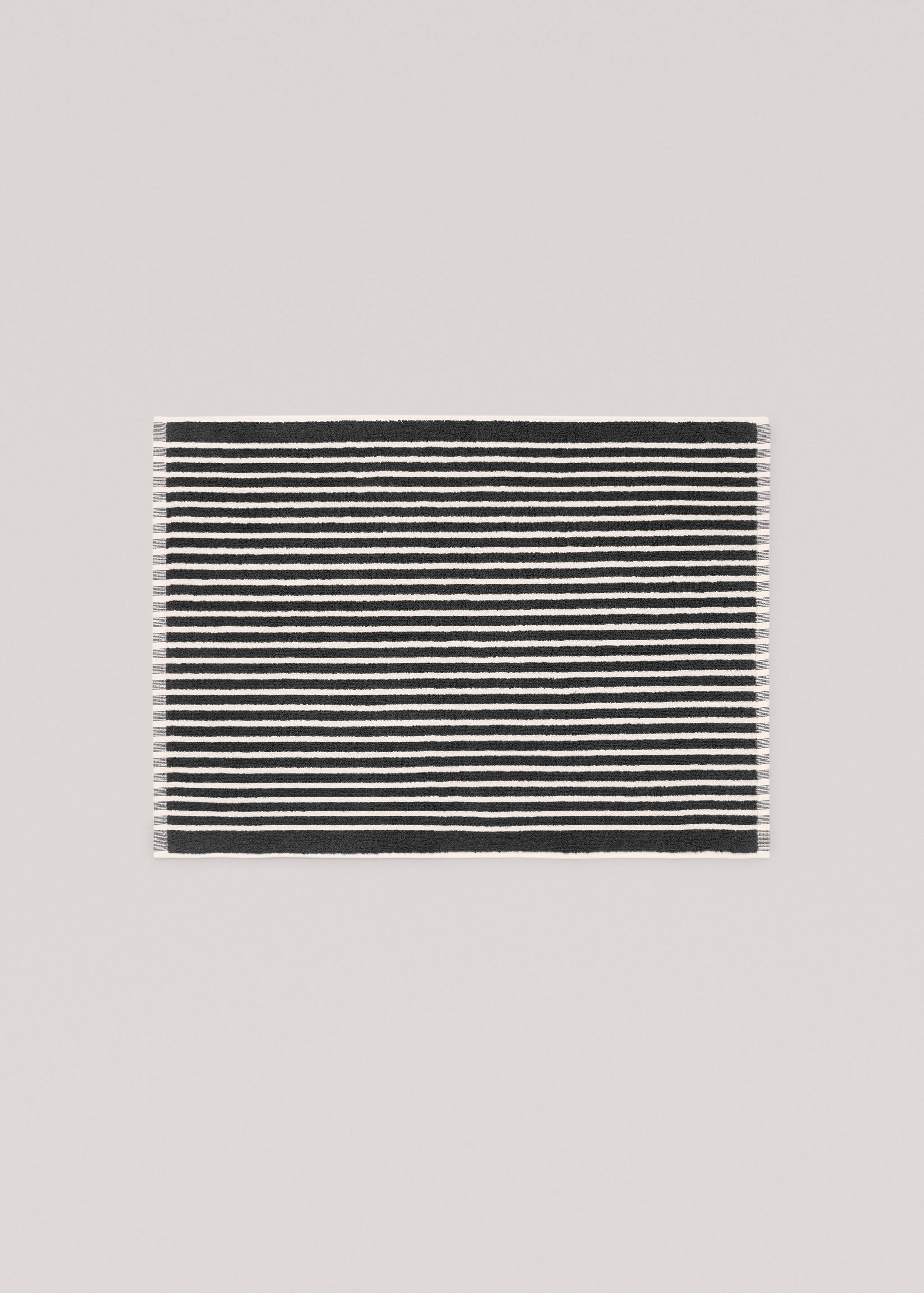 Striped cotton rug - Article without model