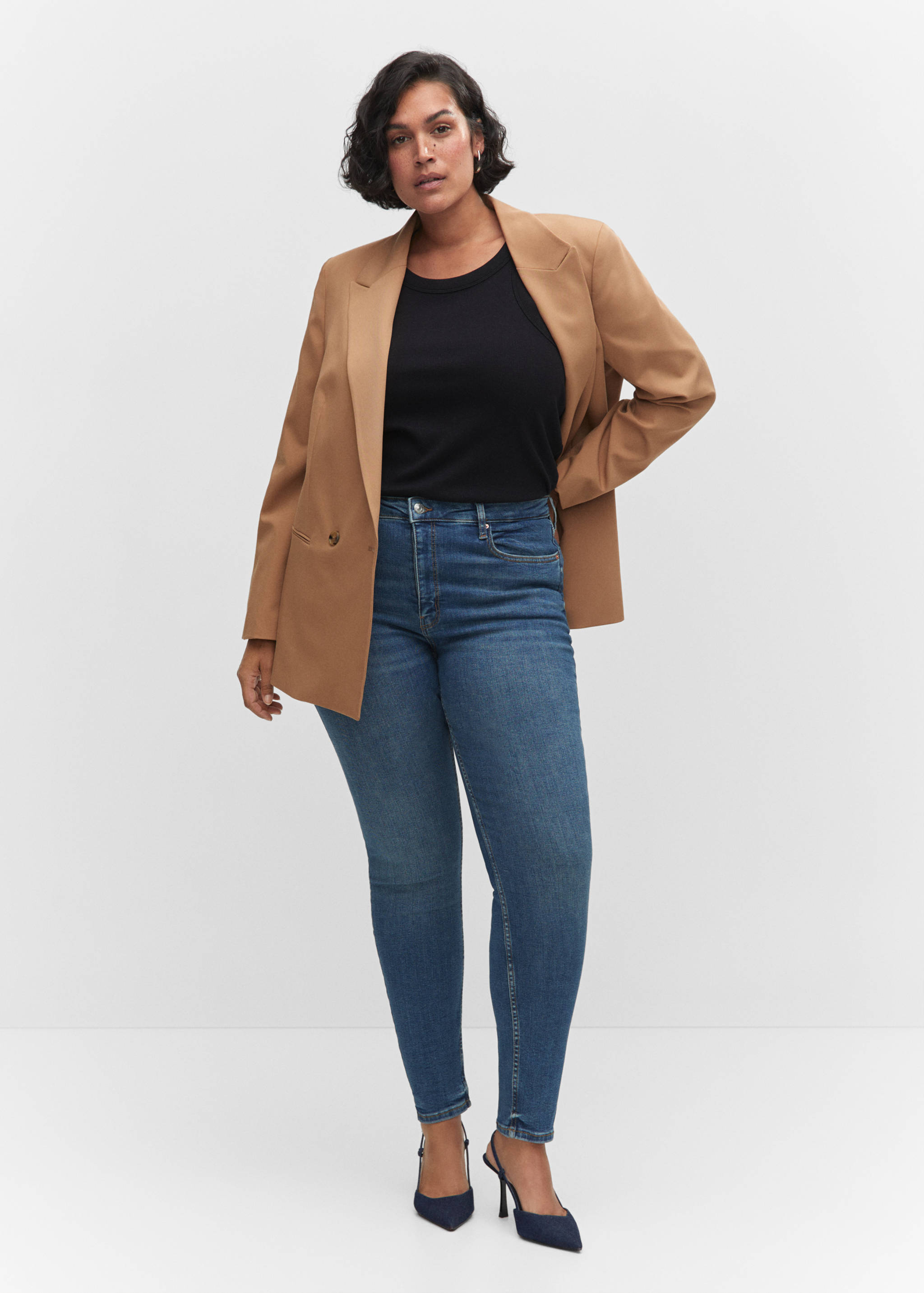 High-rise skinny jeans - Details of the article 3