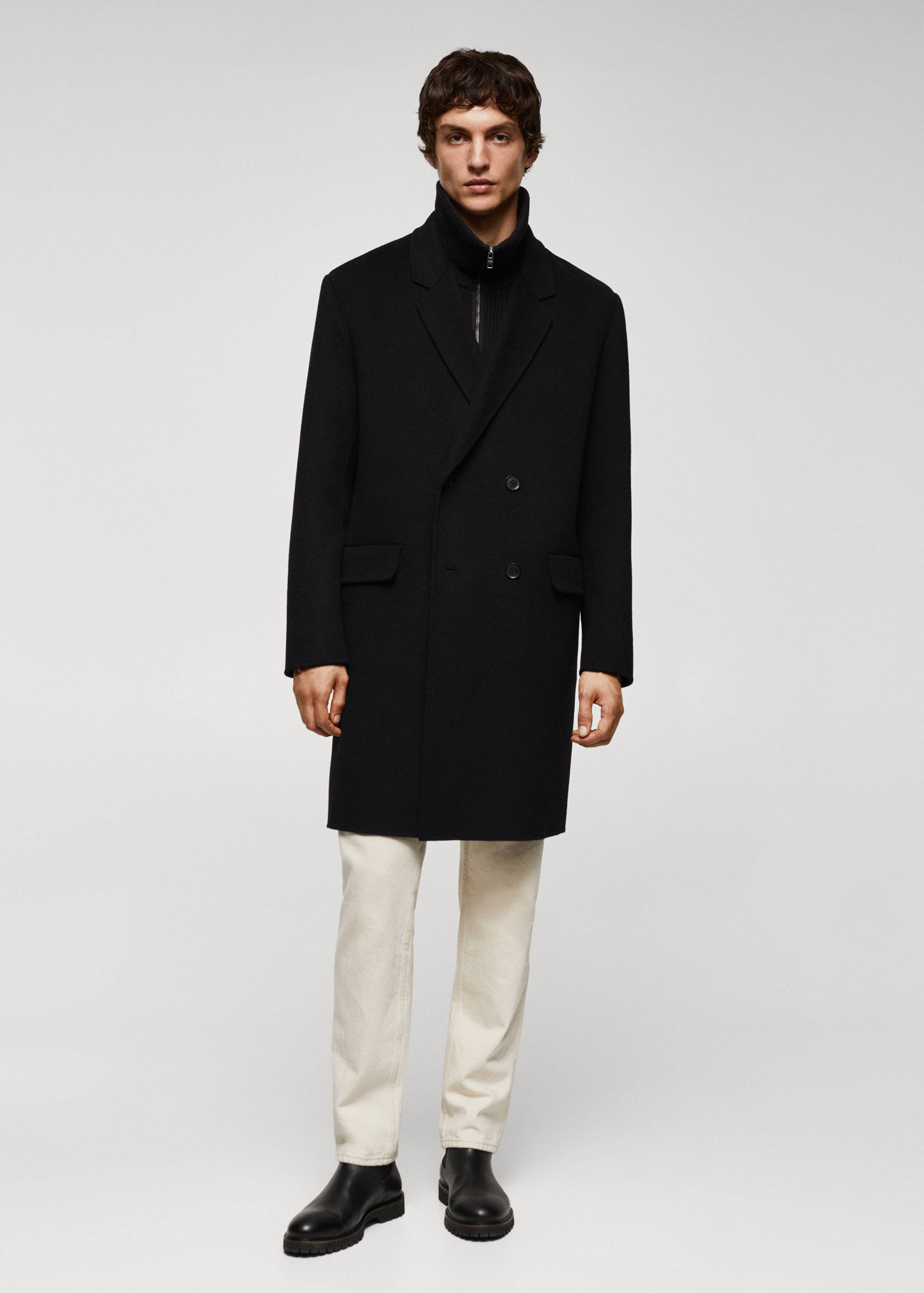 معطف مزدوج الصدر مصنوع يدويًا من الصوف المُعاد تدويره - رؤية عامة