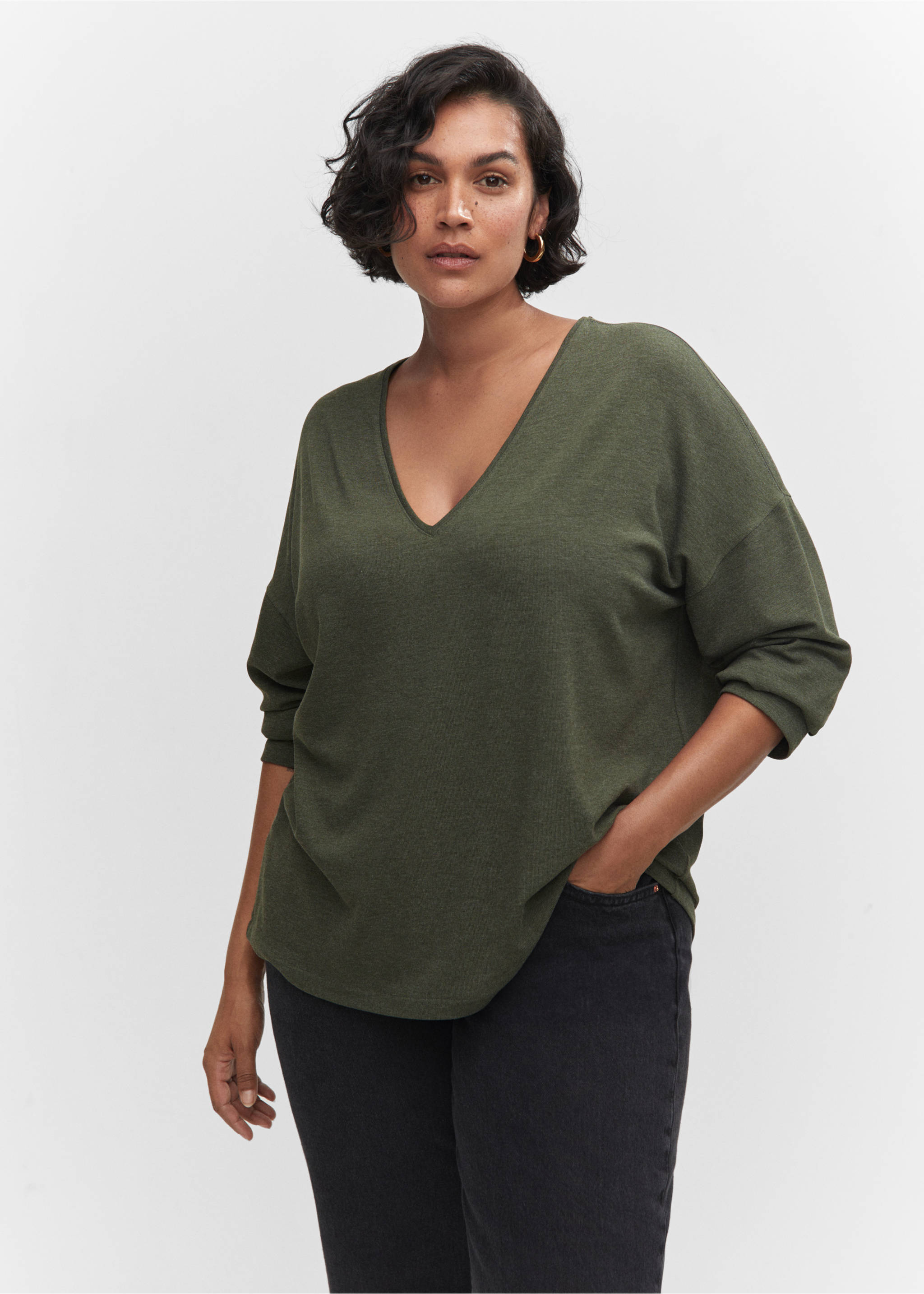 Long-sleeved V-neck T-shirt - Деталь изделия 5, Хаки. Ref: 57025956-00.