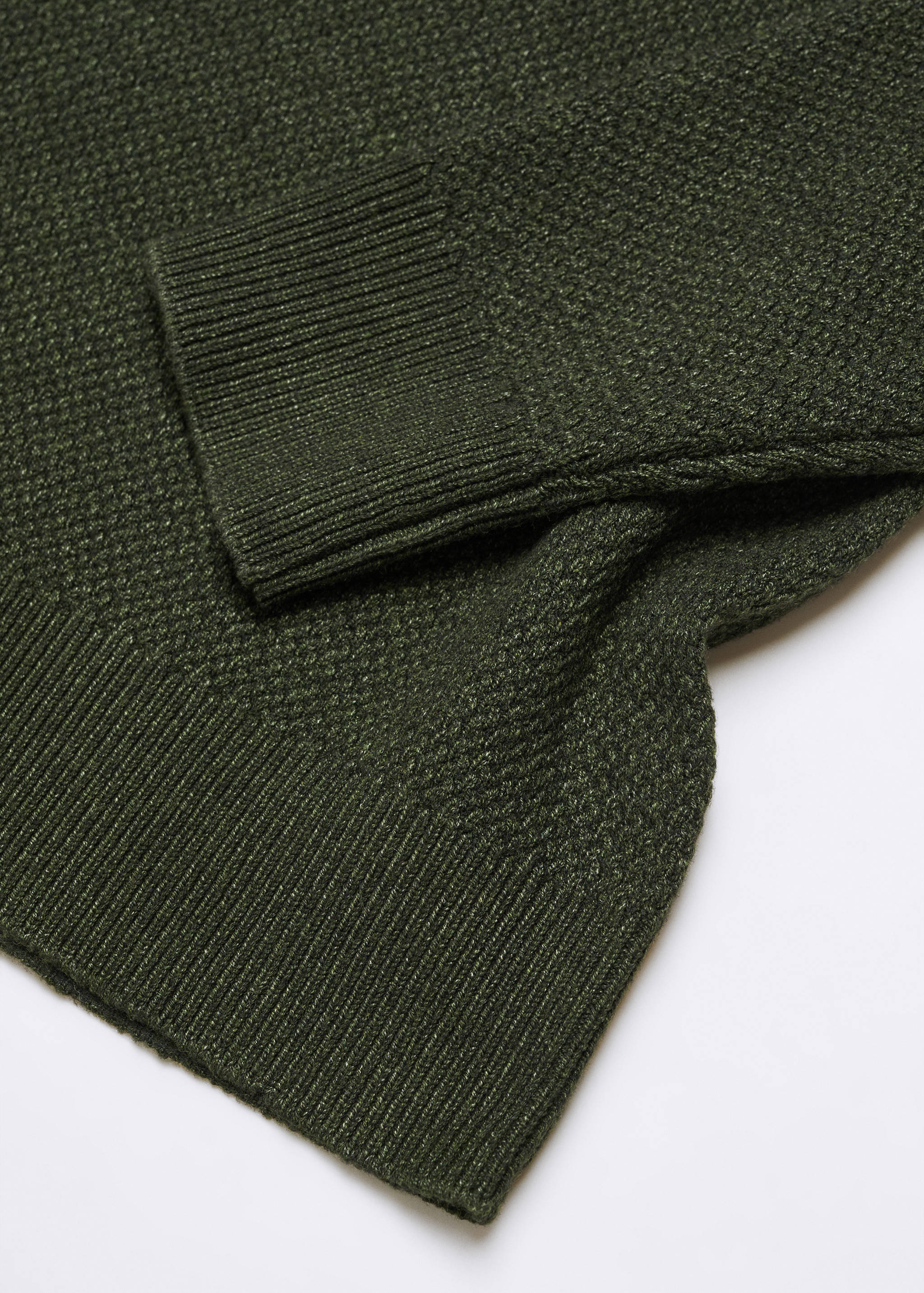 Twisted turtleneck sweater - Details of the article 8