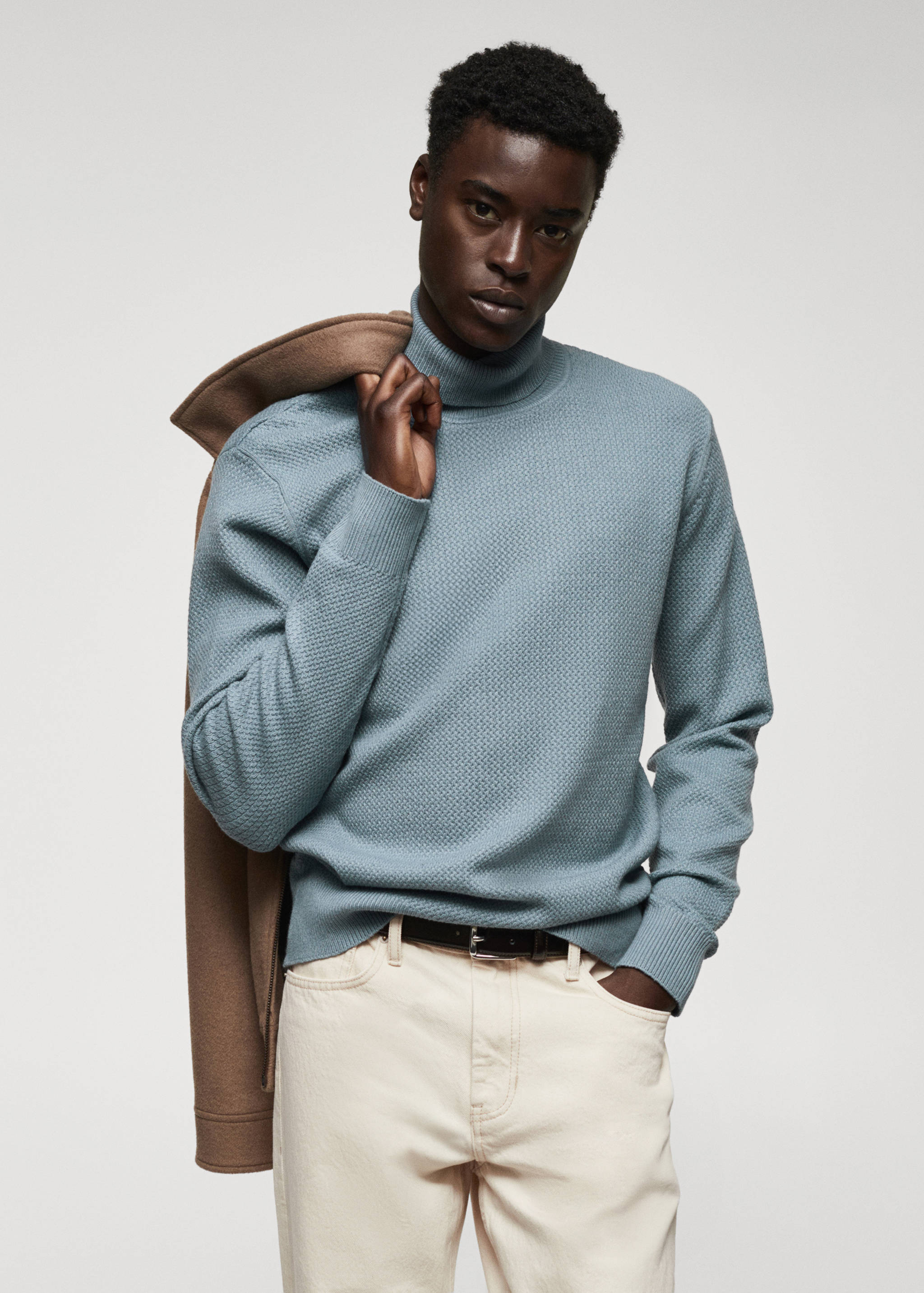 Twisted turtleneck sweater - Medium plane