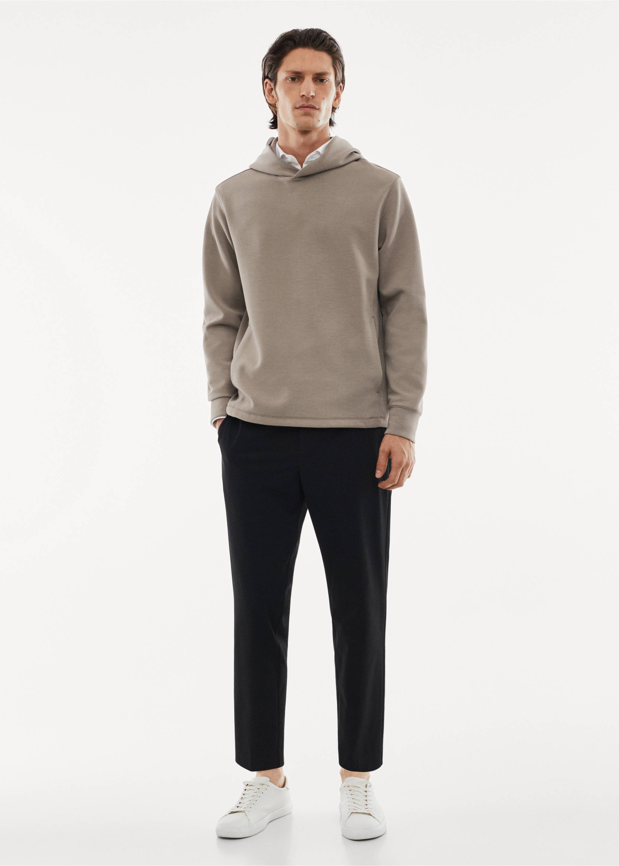 Sudadera capucha transpirable - Plano general, Beige. Ref: 57025963-00.
