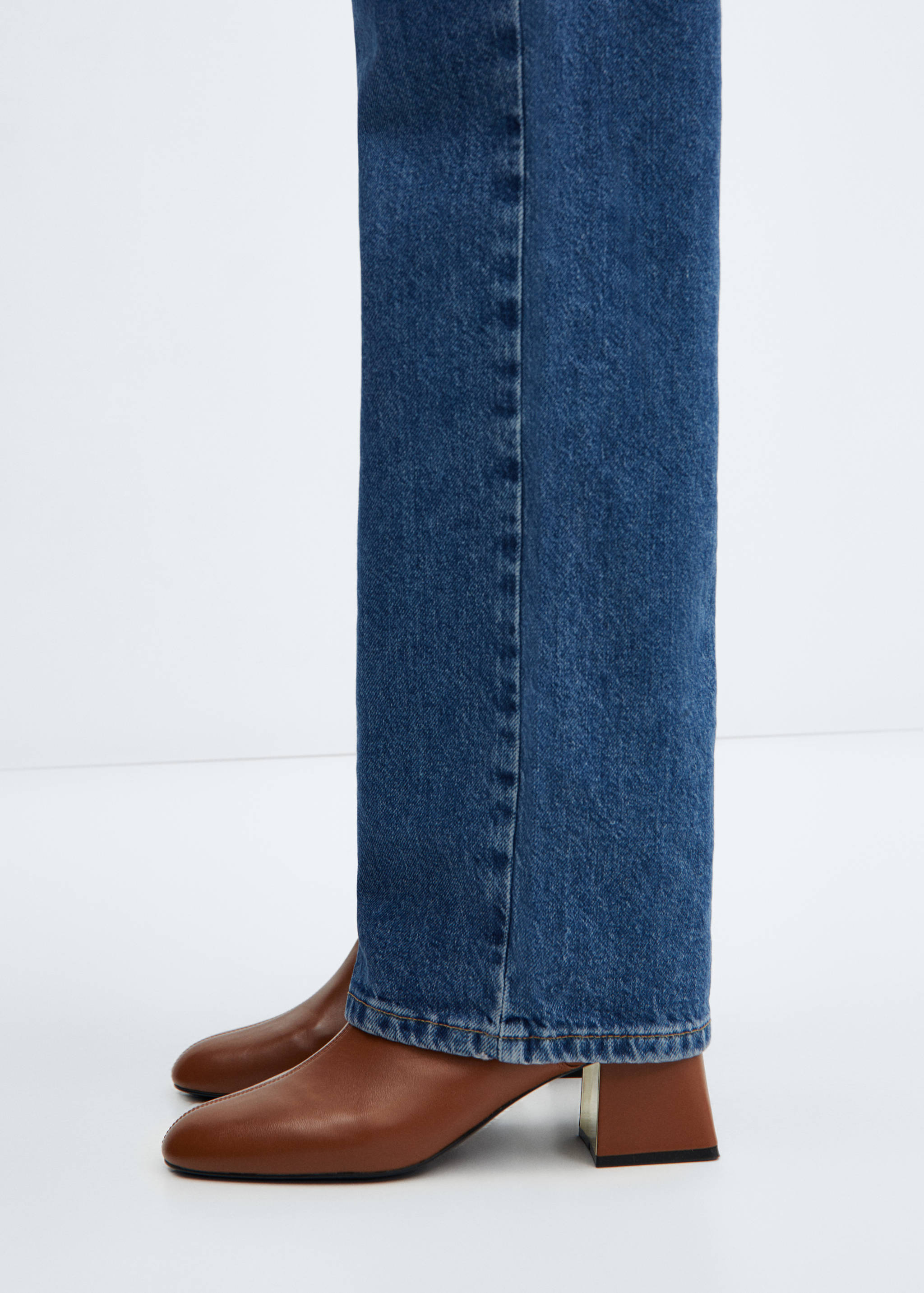 Bottines en cuir à talon métallisé - Détail de l'article 9