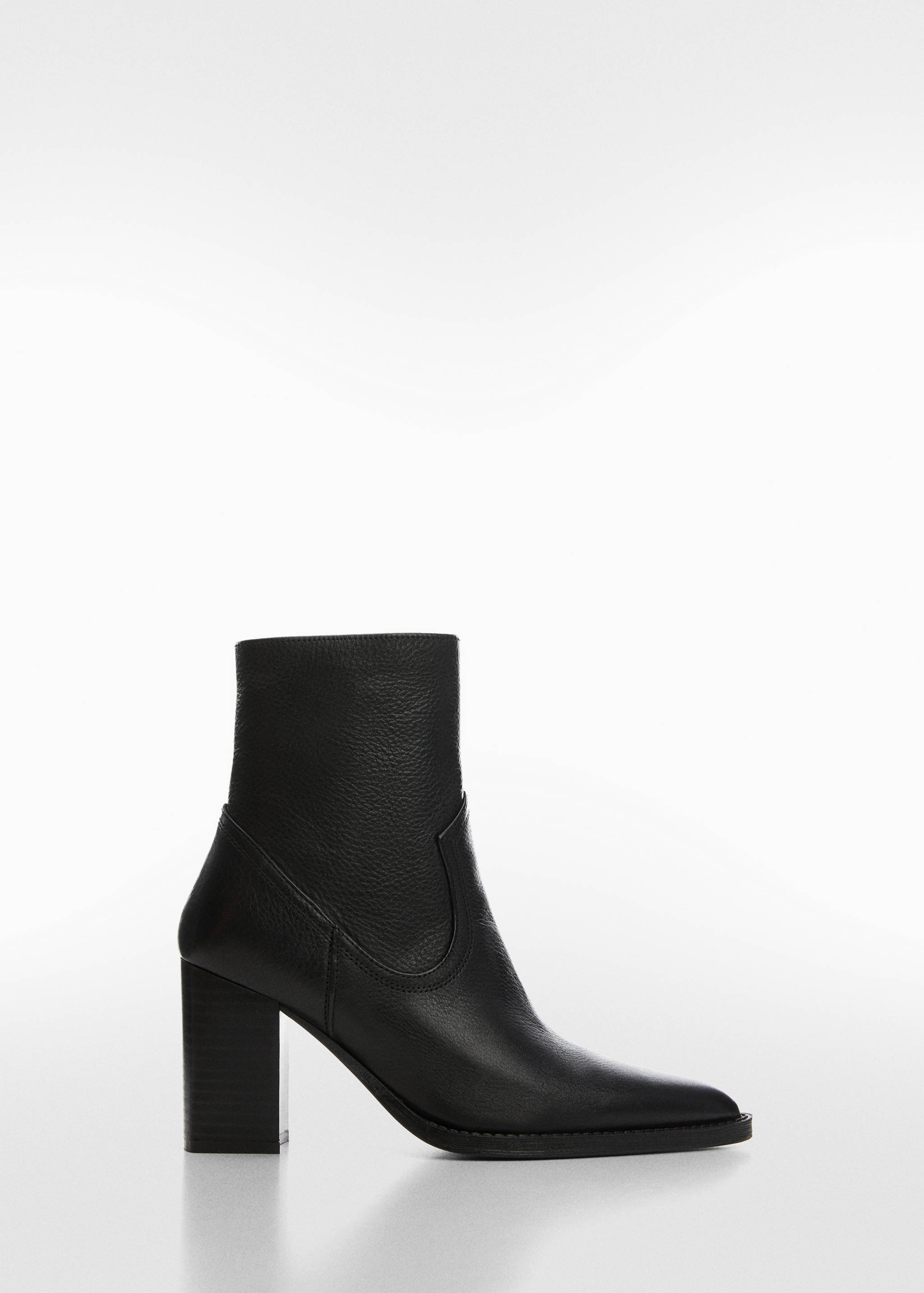Leather ankle boots with block heel - Article without model