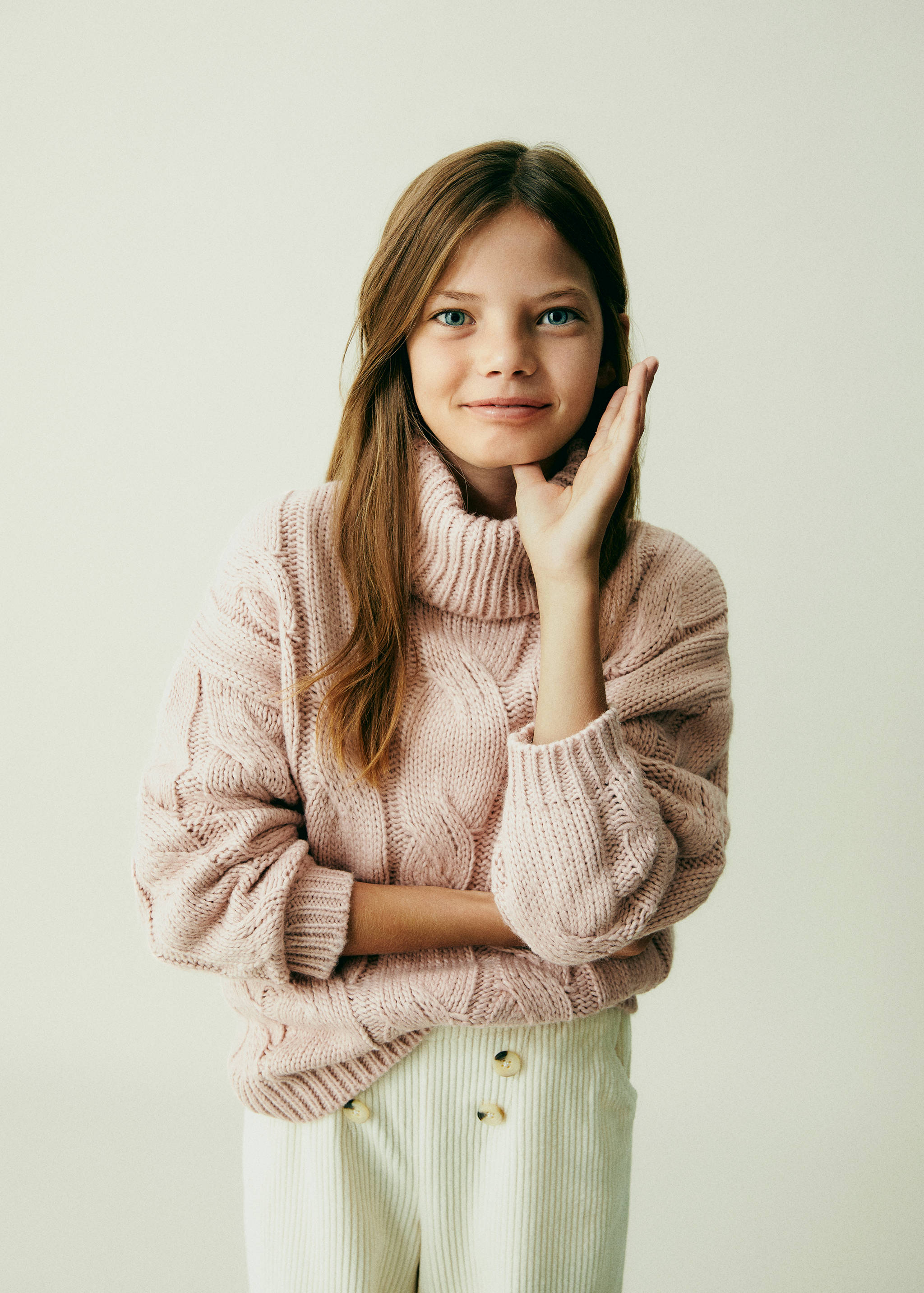 高翻领针织毛衣 - null