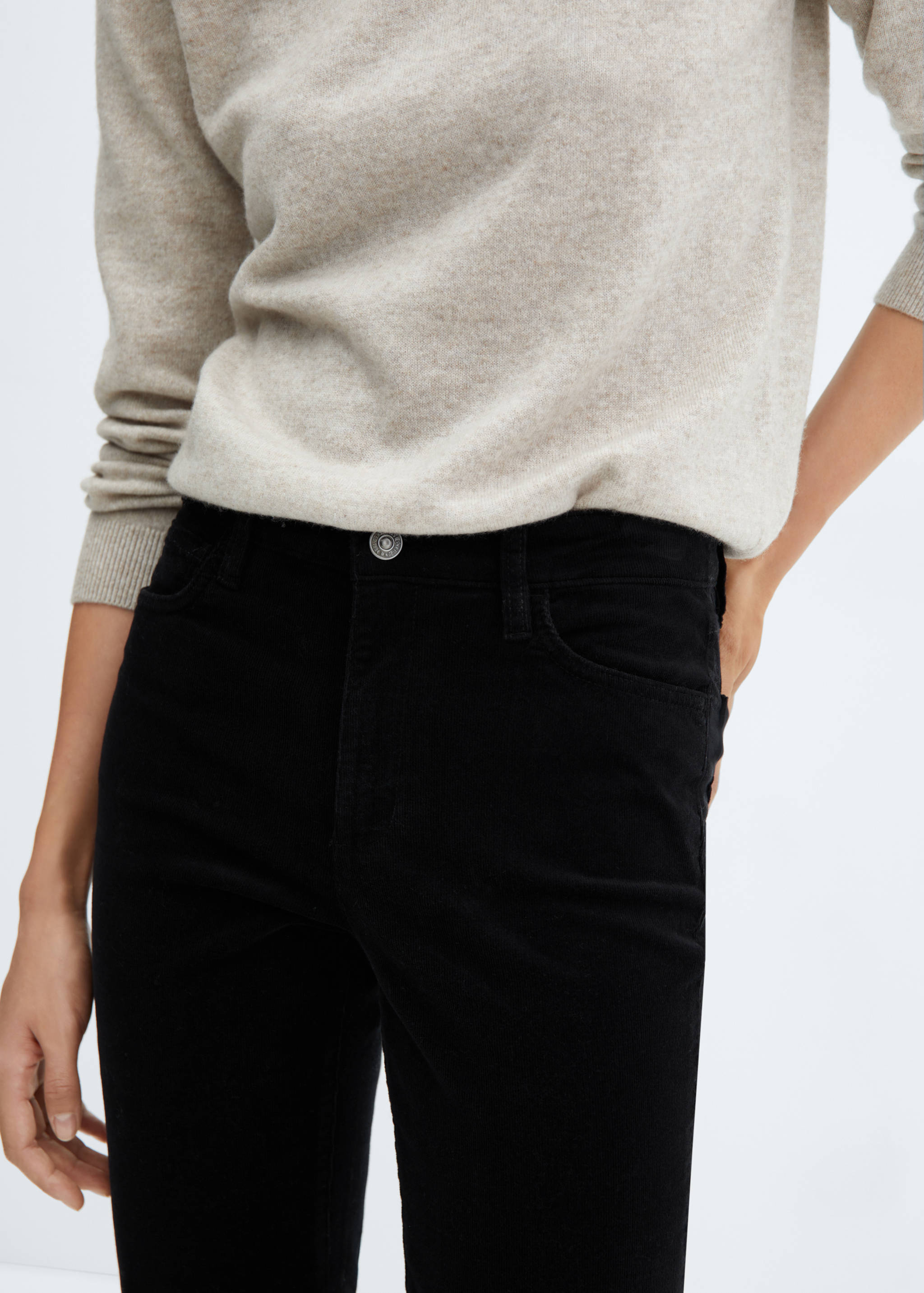 Flared cropped corduroy jeans - Details of the article 6