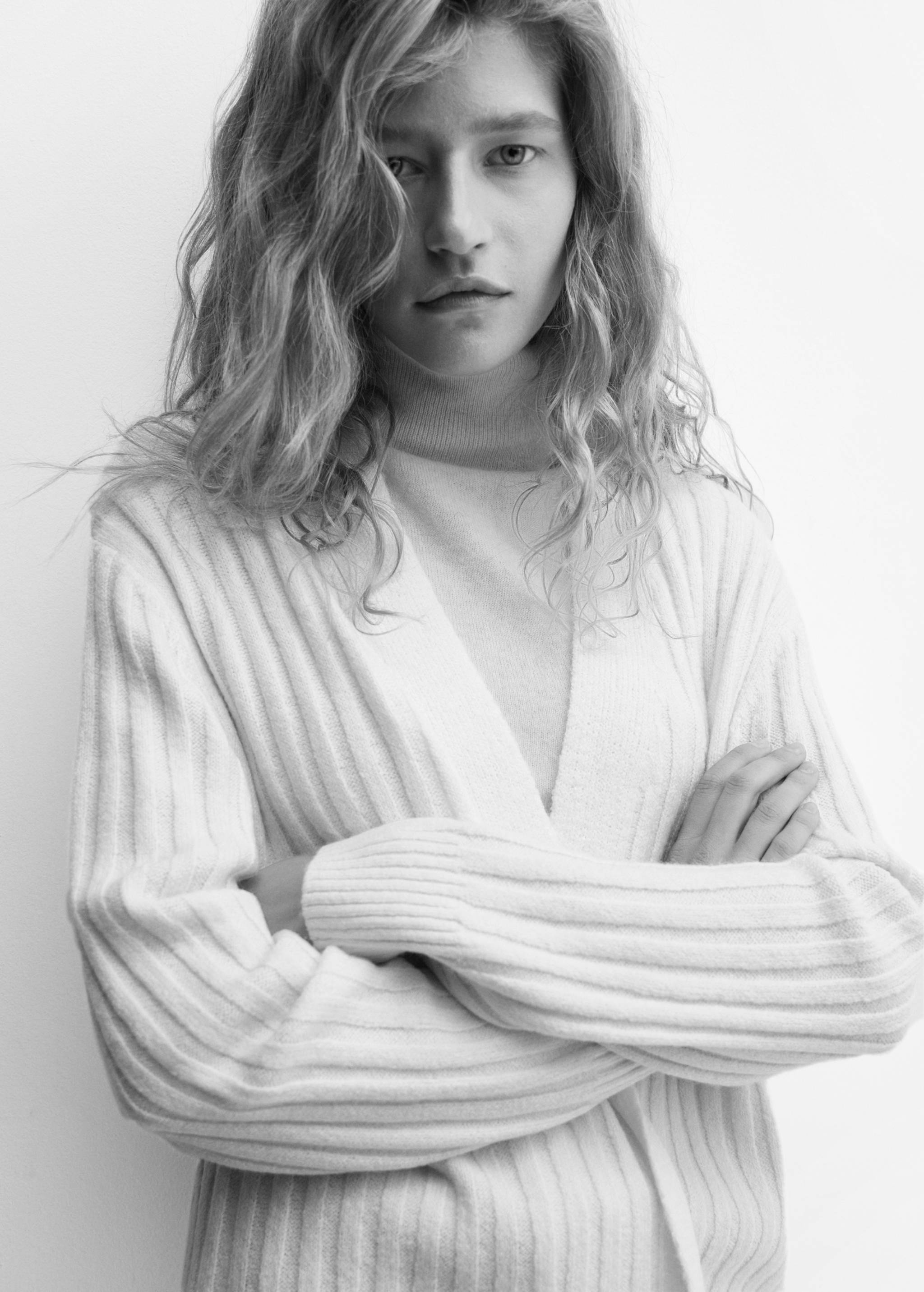 Ribbed long cardigan - Details of the article 1