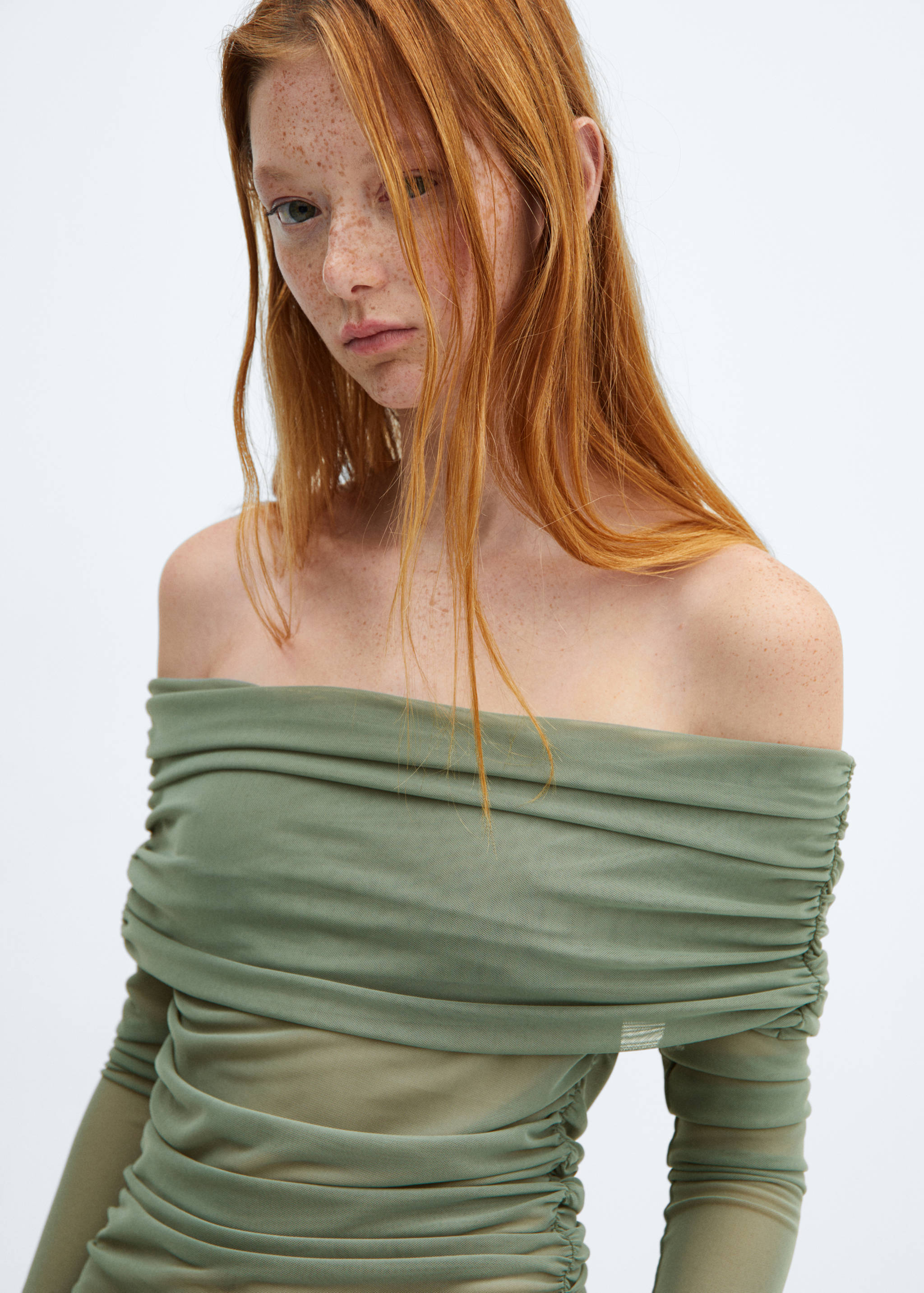 Off-the-shoulder tulle t-shirt - Women | MANGO Niger