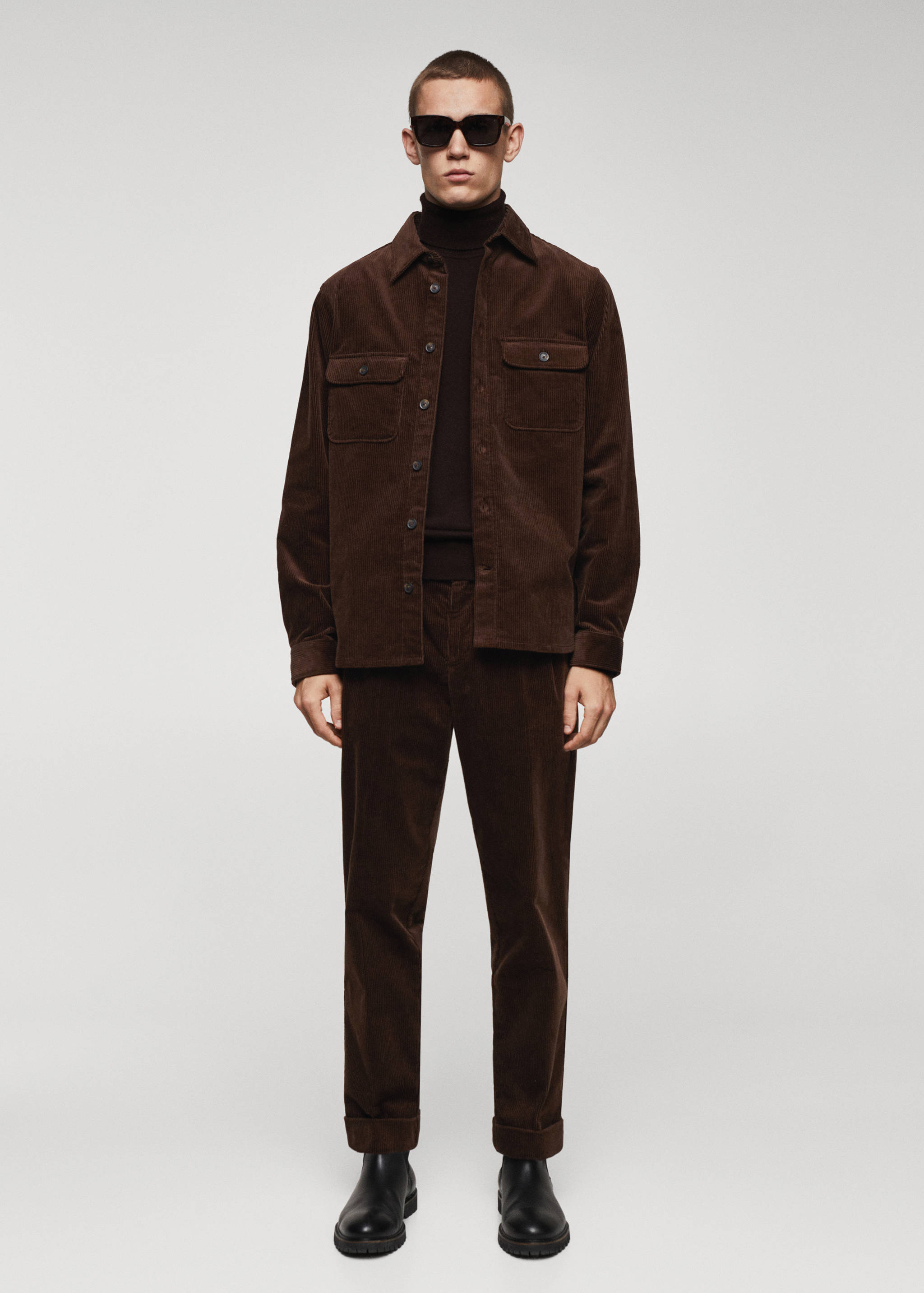 Вельветовые брюки regular fit из хлопка - Общий план