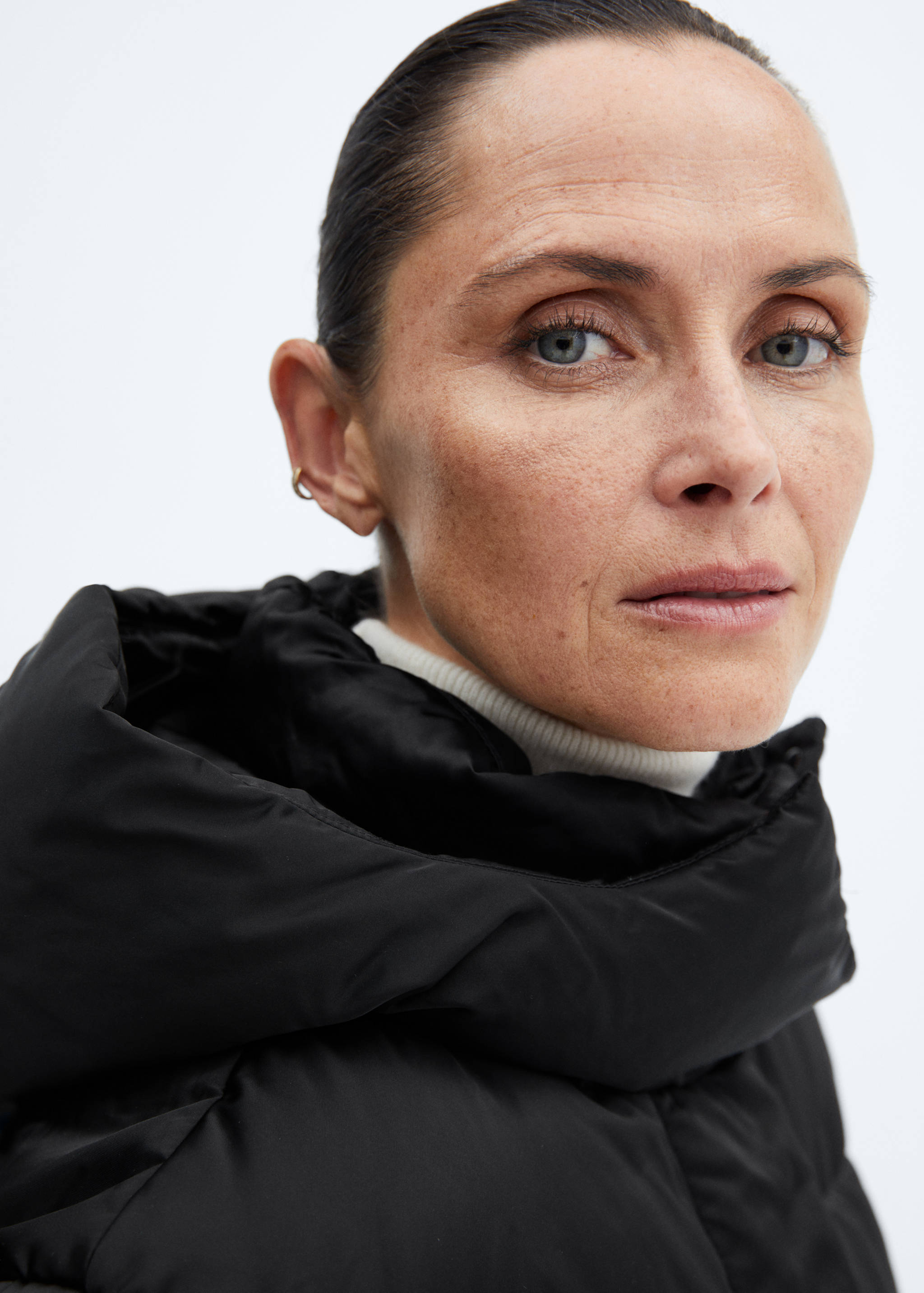 Короткий стеганый анорак - Деталь изделия 1