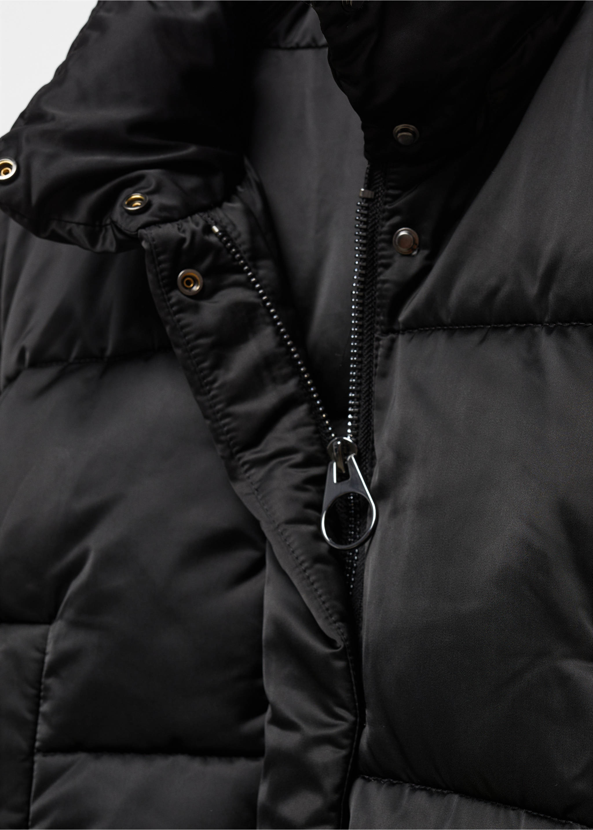Short puffer anorak - Details of the article 0, Black. Ref: 57028268-00.