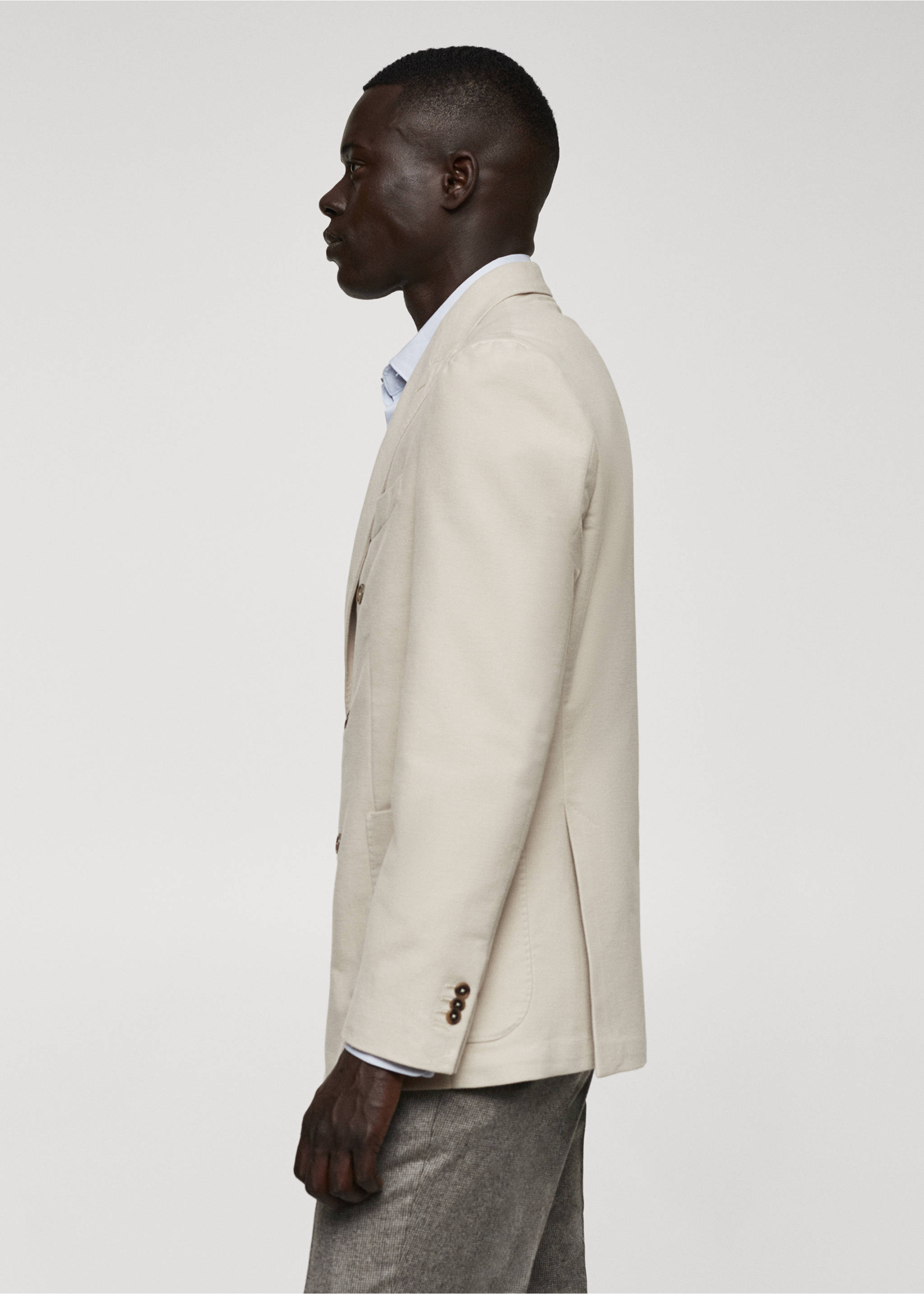 Americana cruzada lana virgen - Detalle del artículo 2, Crudo. Ref: 57028634-00.