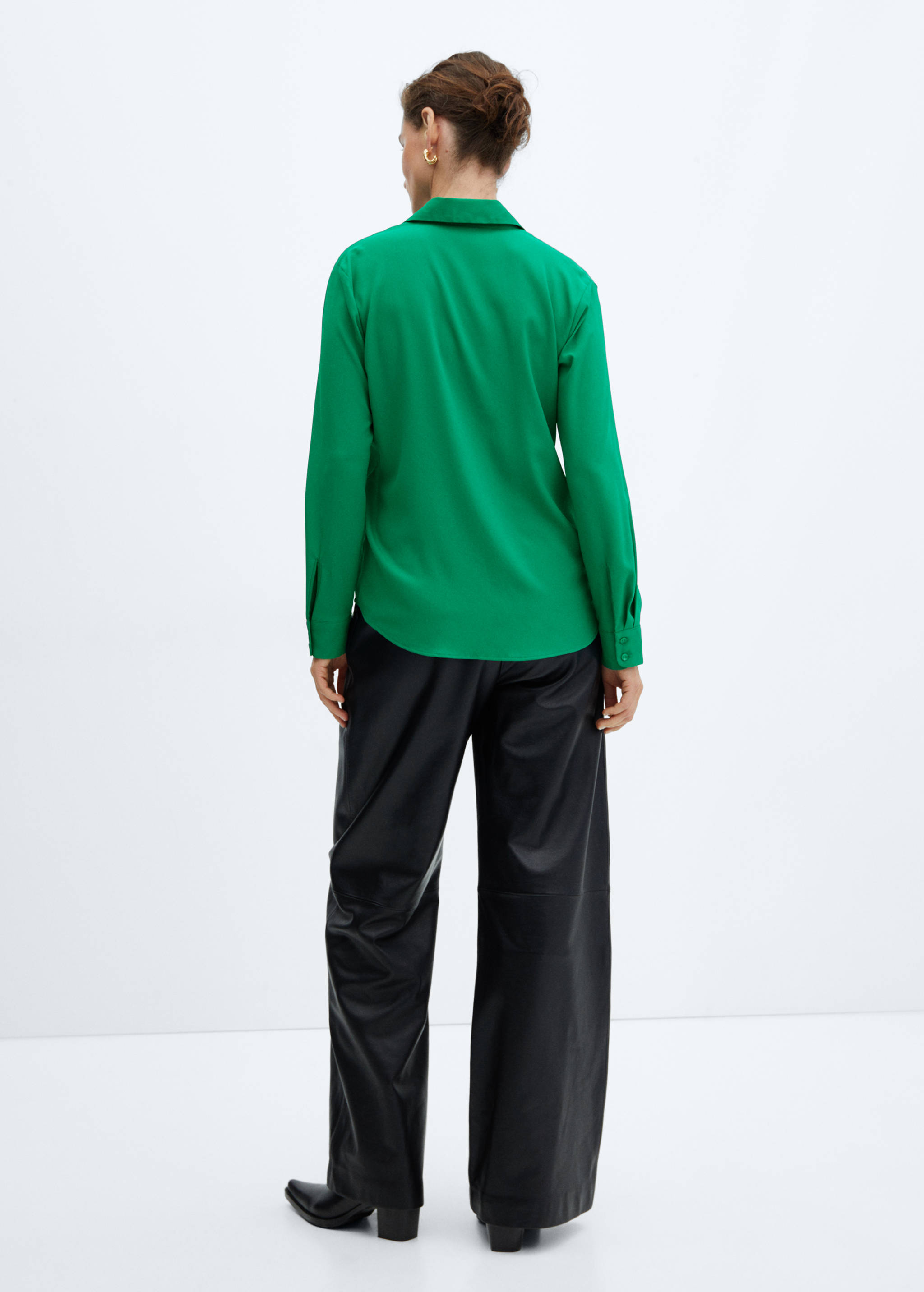 常规版型飘逸衬衫 - null