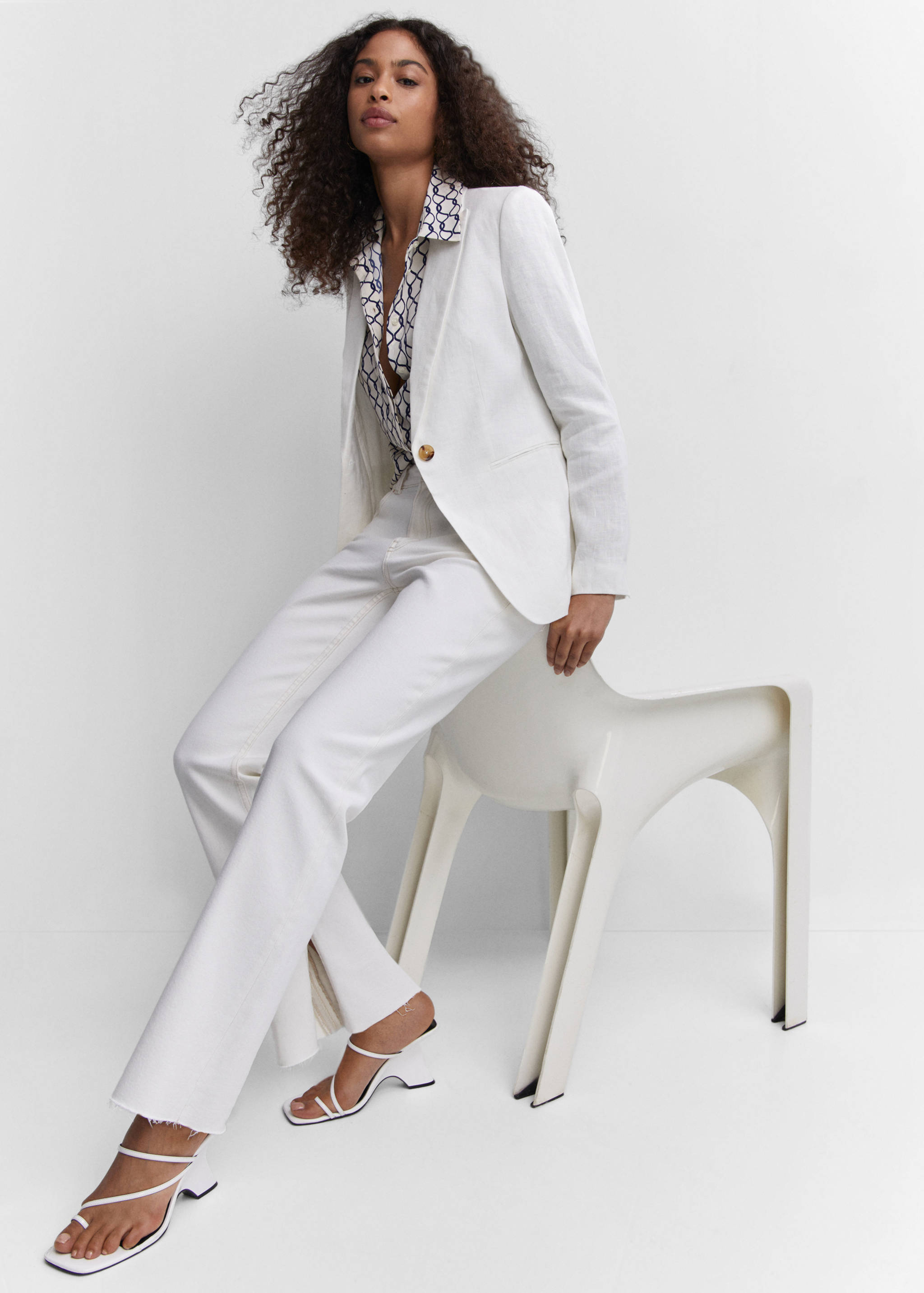 常规版型飘逸衬衫 - null