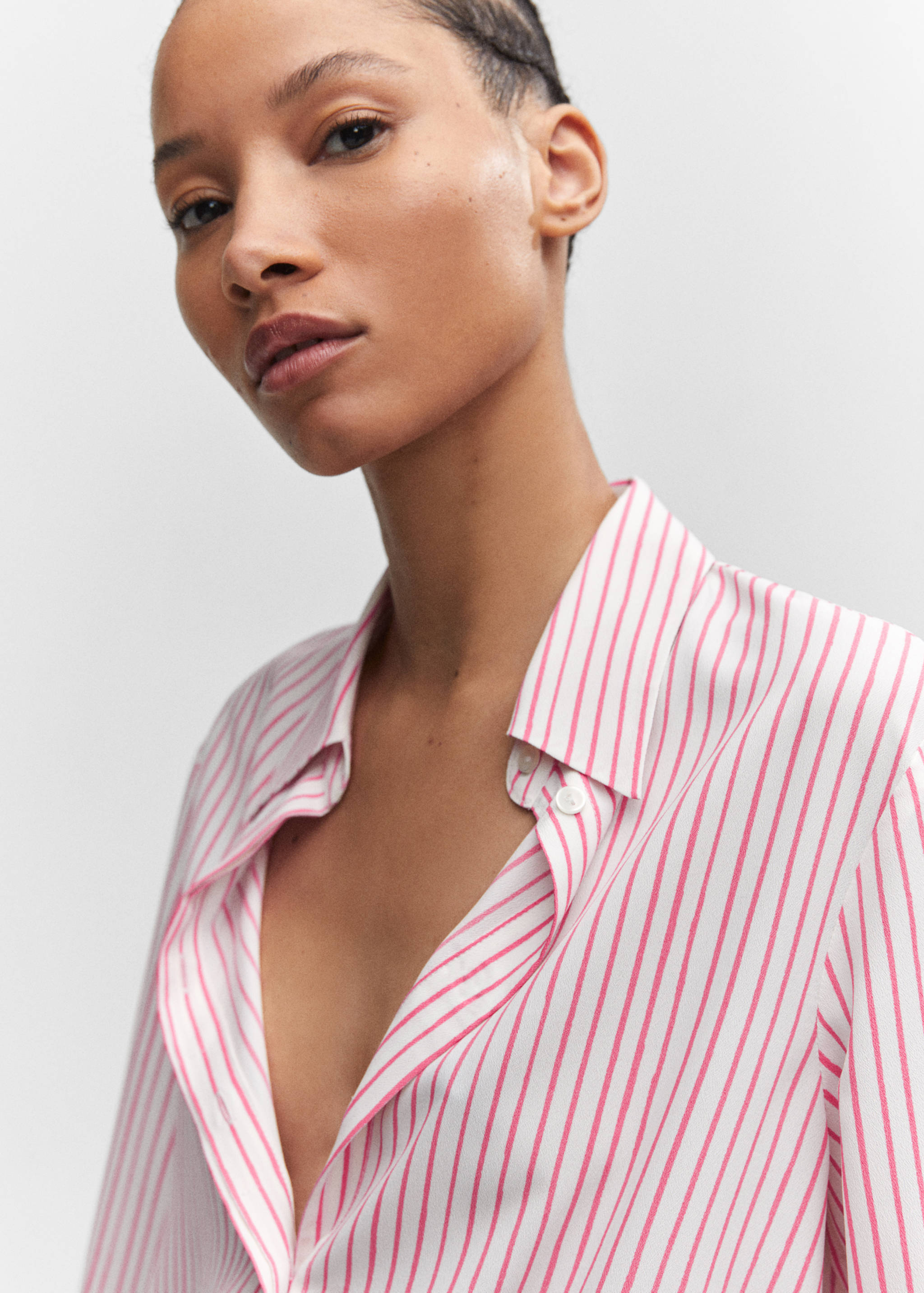 常规版型飘逸衬衫 - null