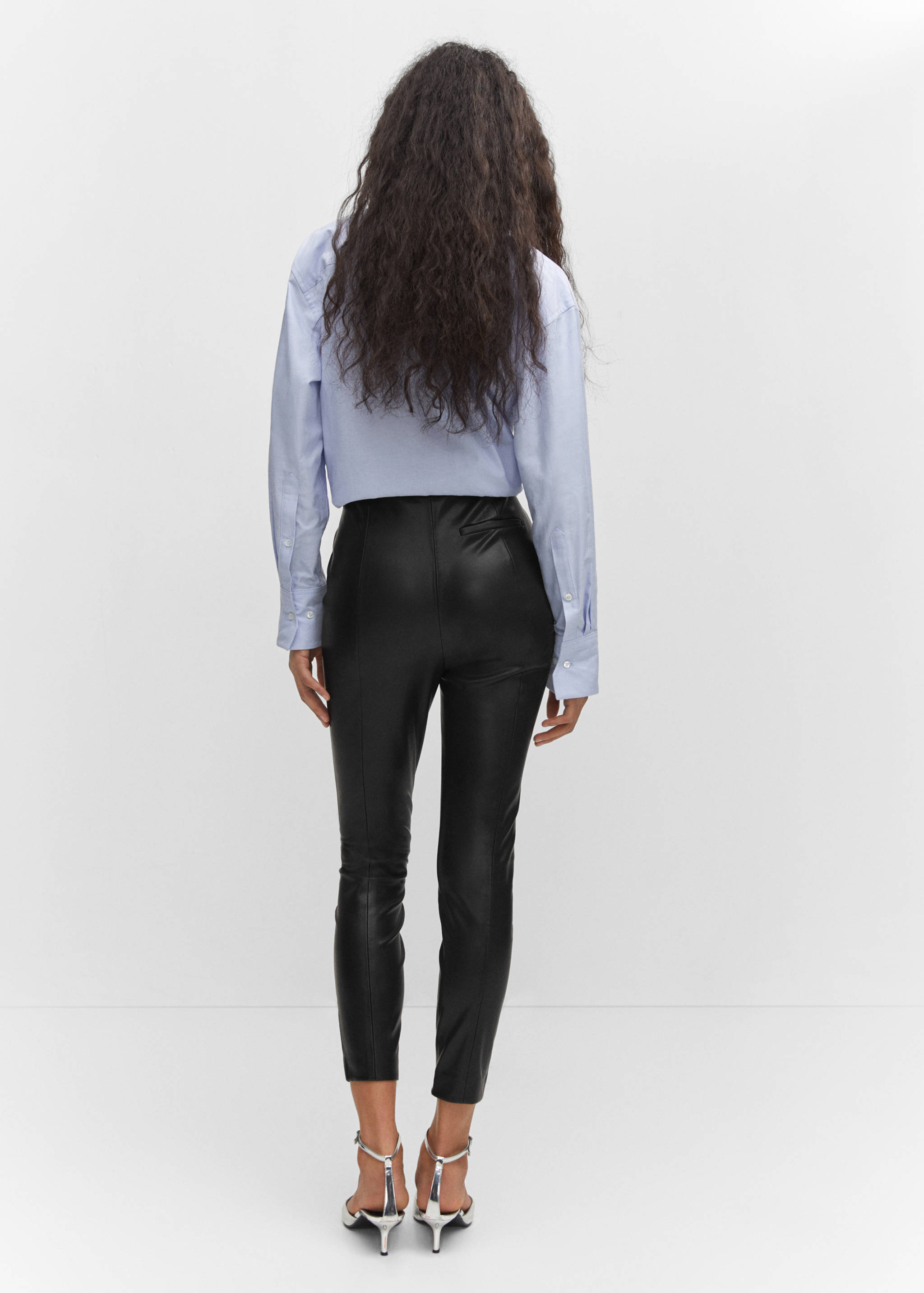 Legging simili-cuir ouvertures - Verso de l’article
