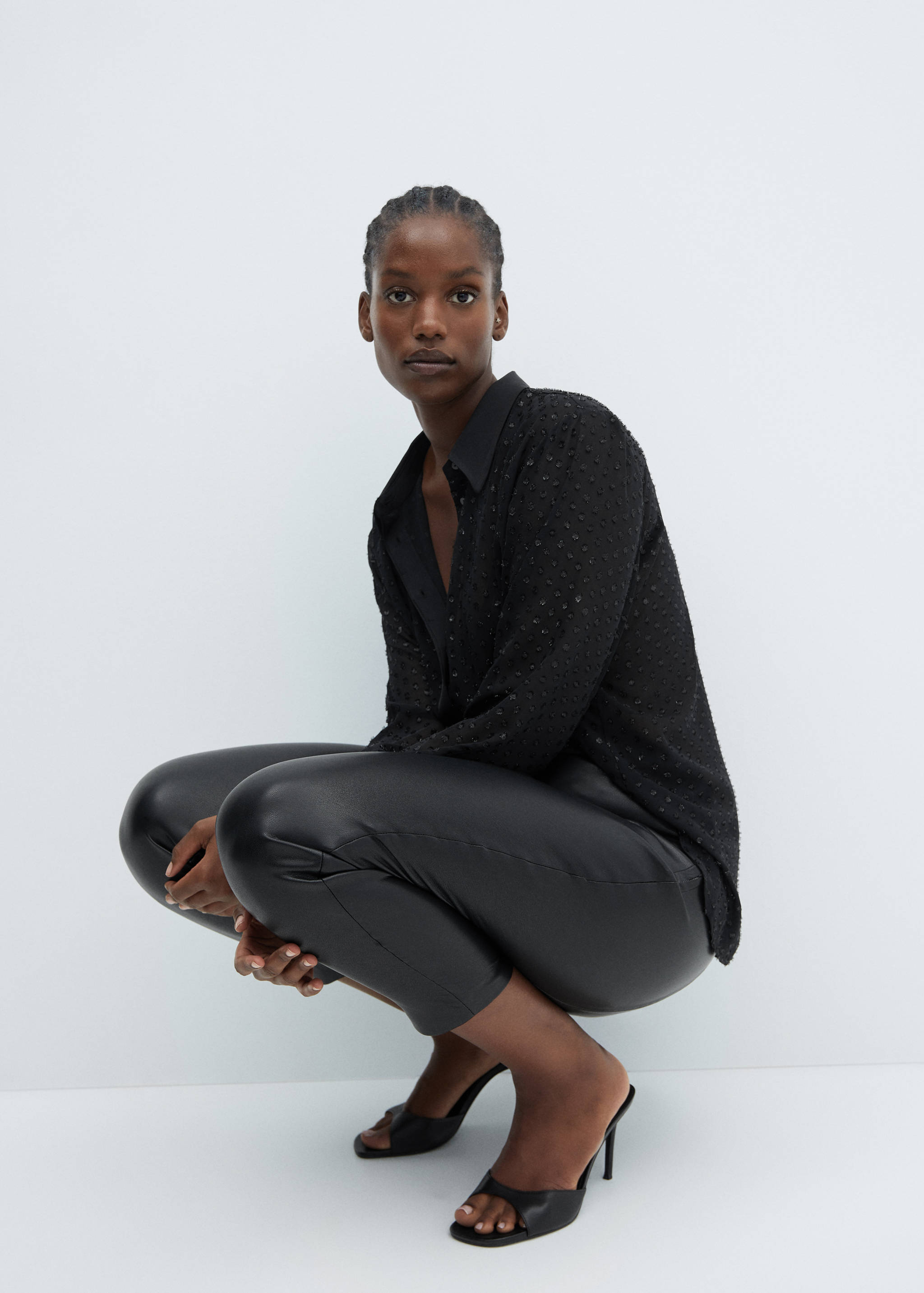 Legging simili-cuir ouvertures - Détail de l'article 4