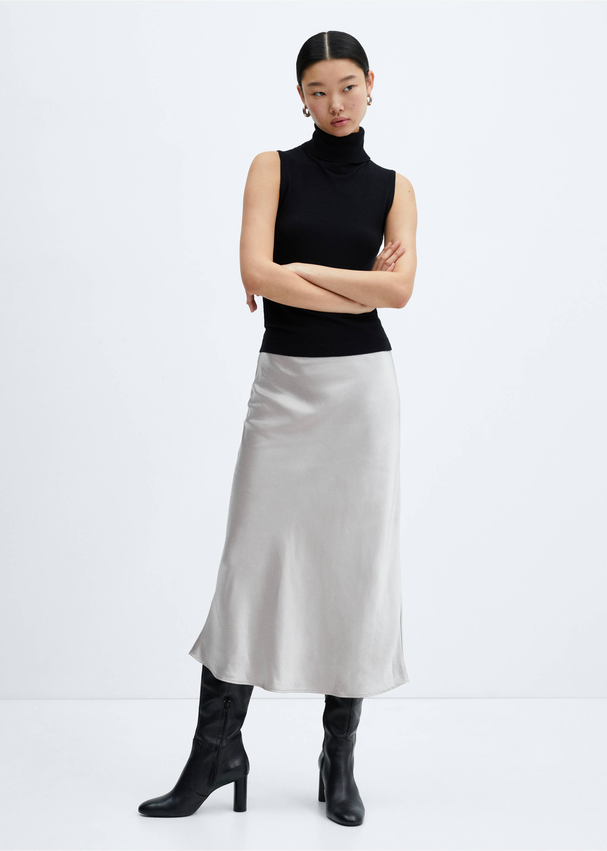 Midi satin skirt - General plane, Grey. Ref: 57030409-01.